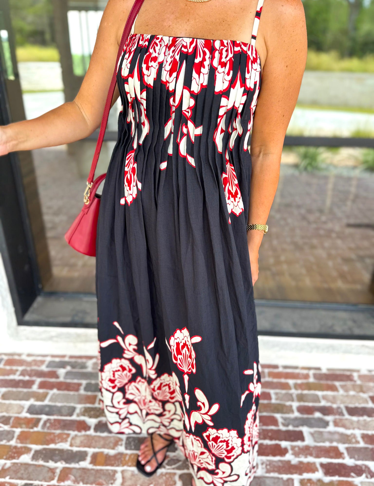 Floral Pleated Midi Dress - Black-500 Midi-ENTRO-July & June Women's Fashion Boutique Located in San Antonio, Texas