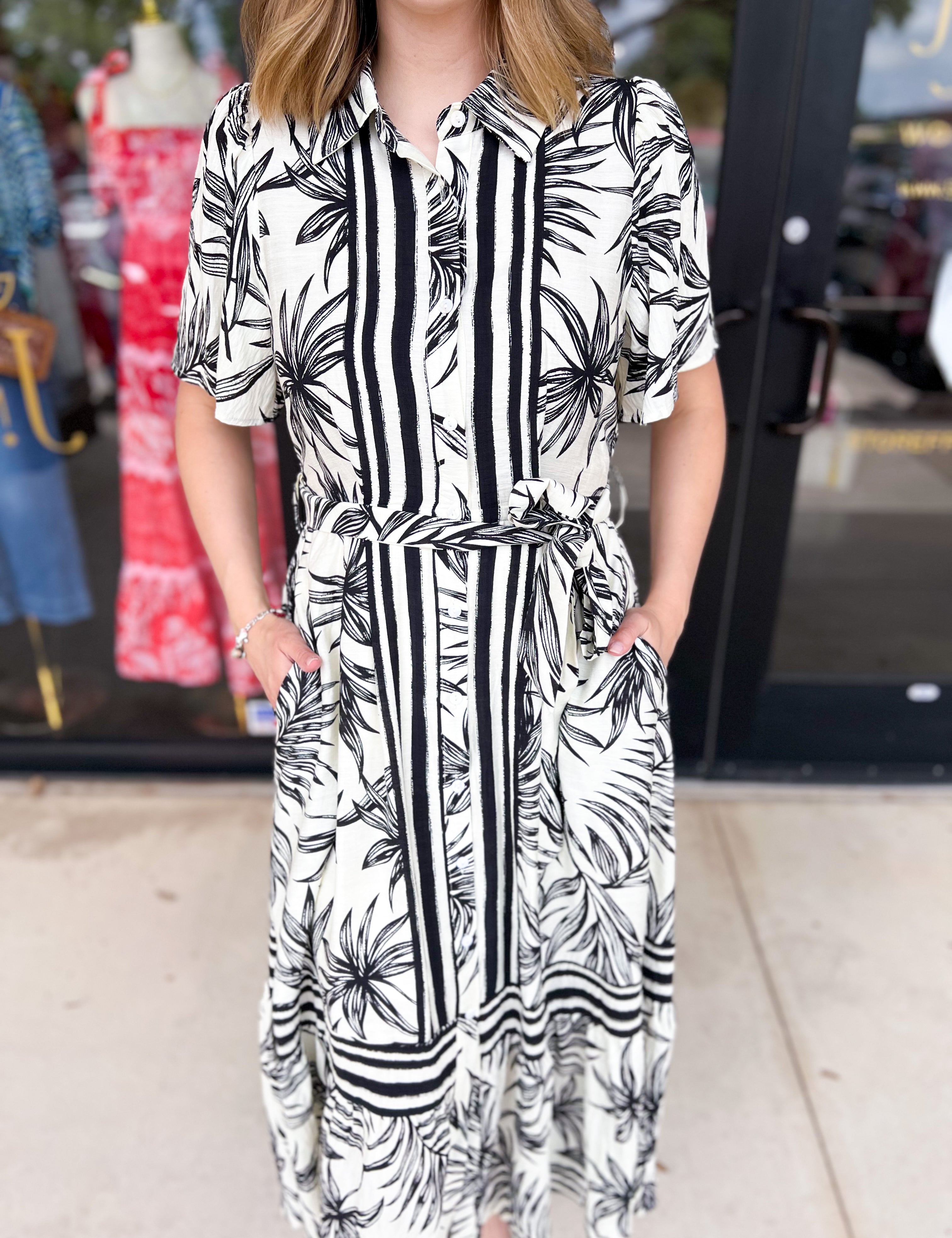 Palm City Midi Dress - Black-500 Midi-ENTRO-July & June Women's Fashion Boutique Located in San Antonio, Texas
