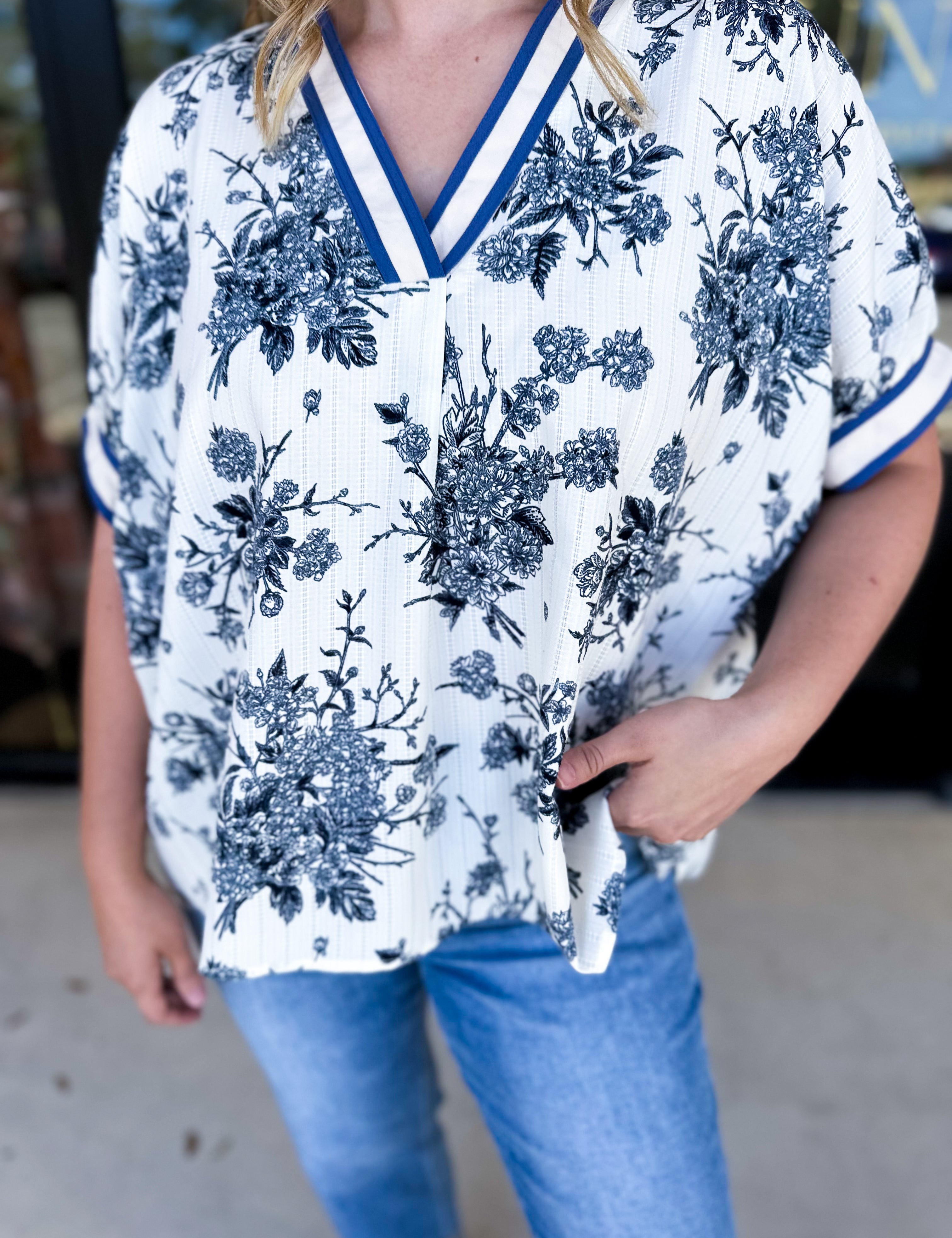 The Briar Blouse - Navy-200 Fashion Blouses-ENTRO-July & June Women's Fashion Boutique Located in San Antonio, Texas