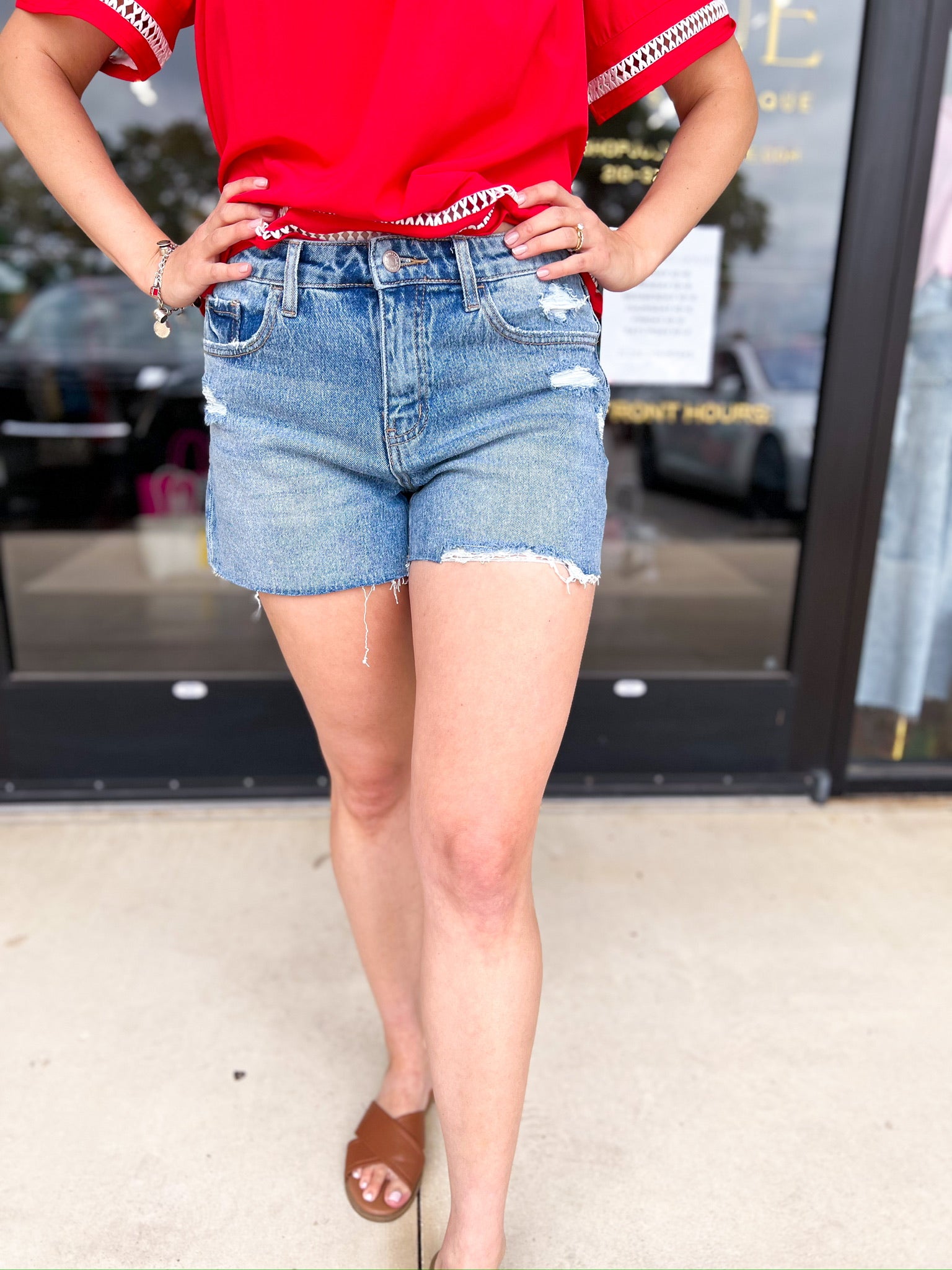 Vervet - High Rise Medium Wash Mom Shorts-410 Shorts/Skirts-VEVERT BY FLYING MONKEY-July & June Women's Fashion Boutique Located in San Antonio, Texas