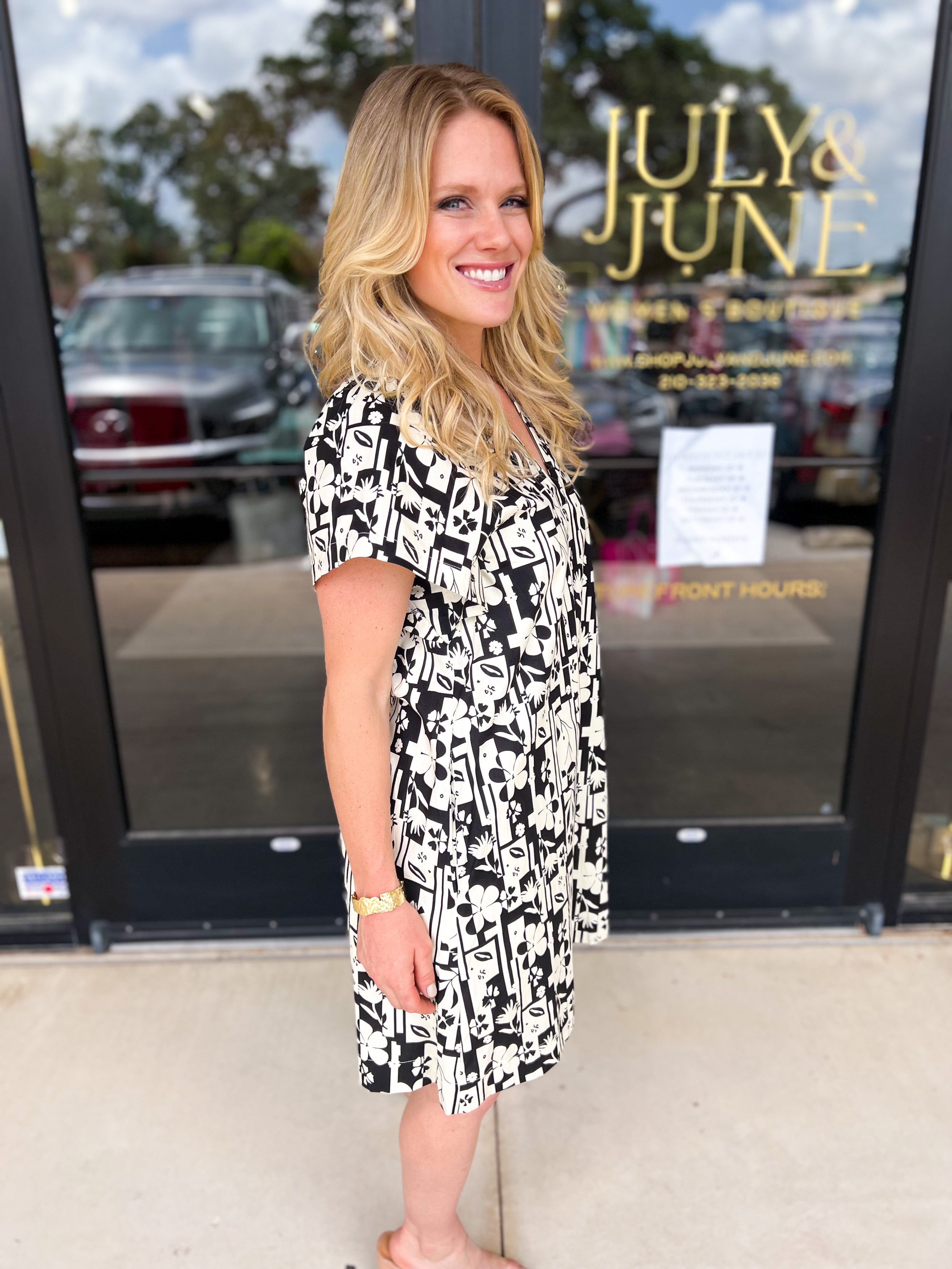 Black & White Abstract Mini Dress-510 Mini-PINCH-July & June Women's Fashion Boutique Located in San Antonio, Texas