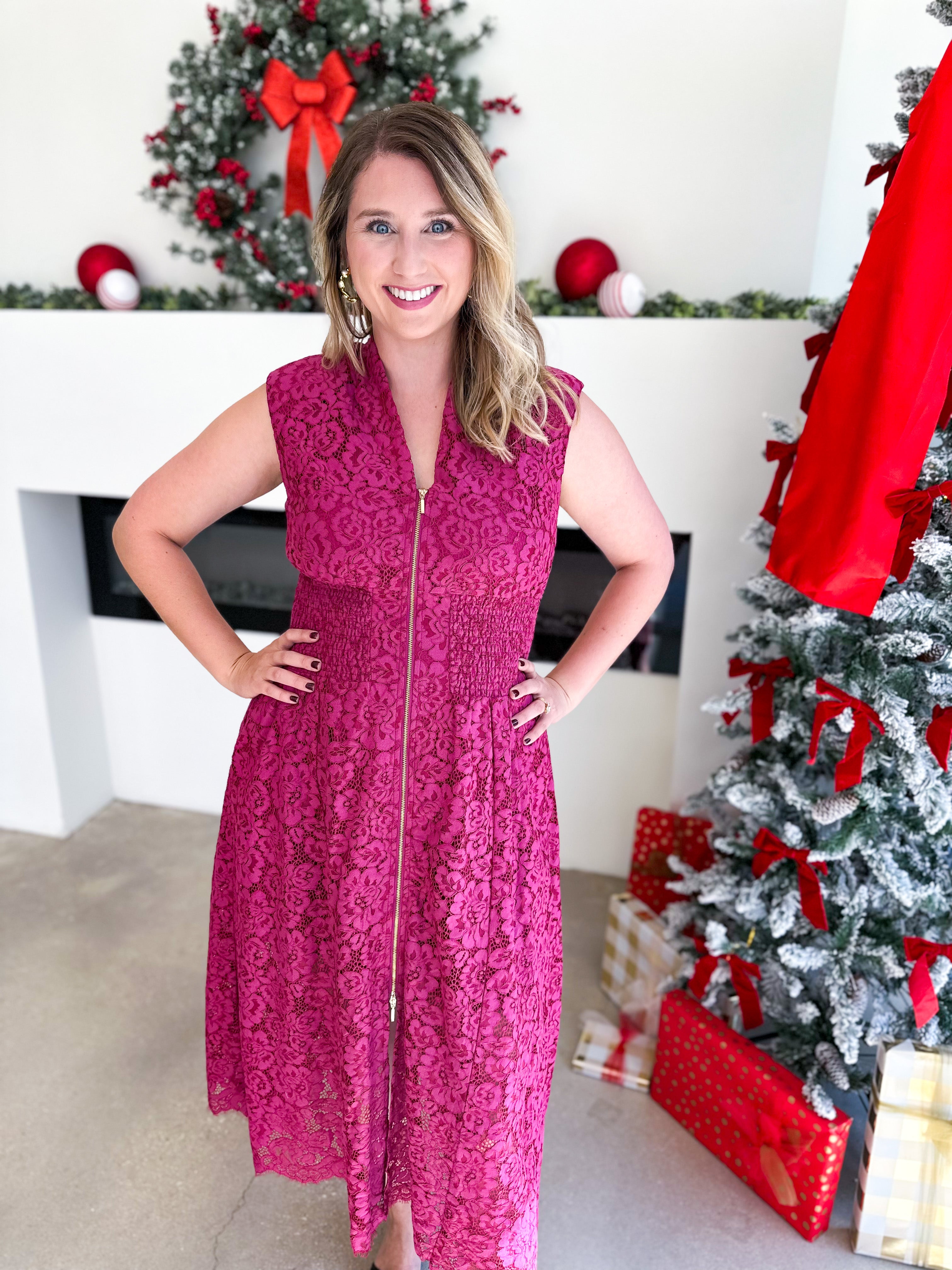 Elegant Lace Midi Dress - Merlot-500 Midi-FATE-July & June Women's Fashion Boutique Located in San Antonio, Texas