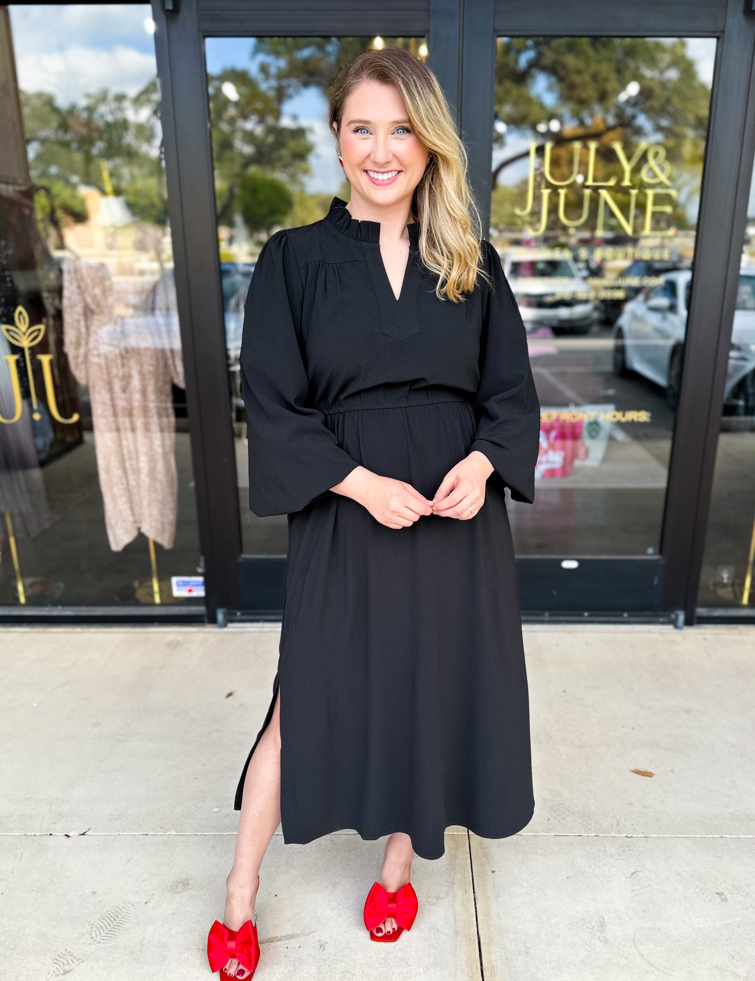 Classic Midi Dress - Black-500 Midi-JODIFL-July & June Women's Fashion Boutique Located in San Antonio, Texas