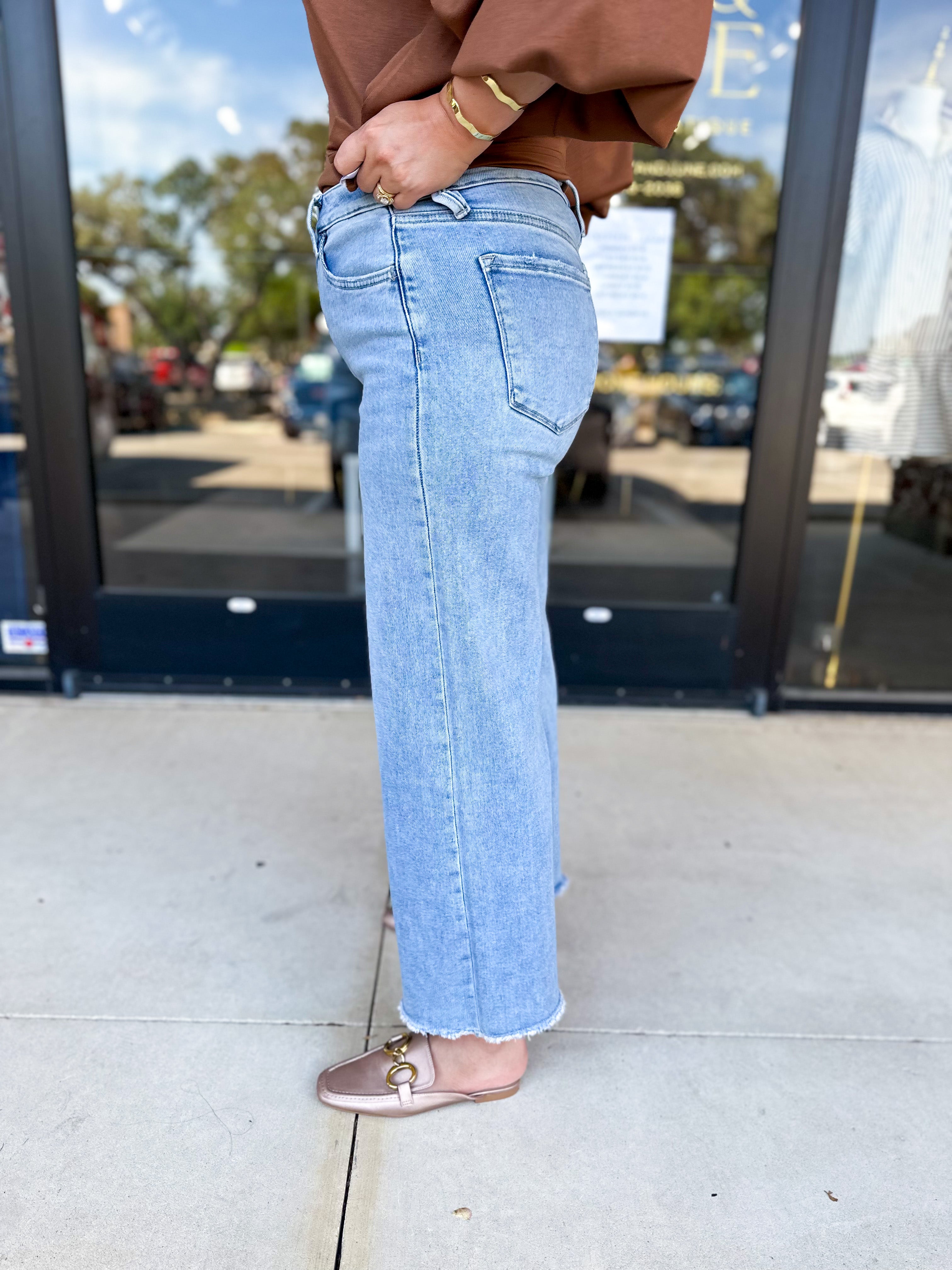 Vervet - Tummy Control High Waisted Light Wash Jeans-400 Pants-VEVERT BY FLYING MONKEY-July & June Women's Fashion Boutique Located in San Antonio, Texas