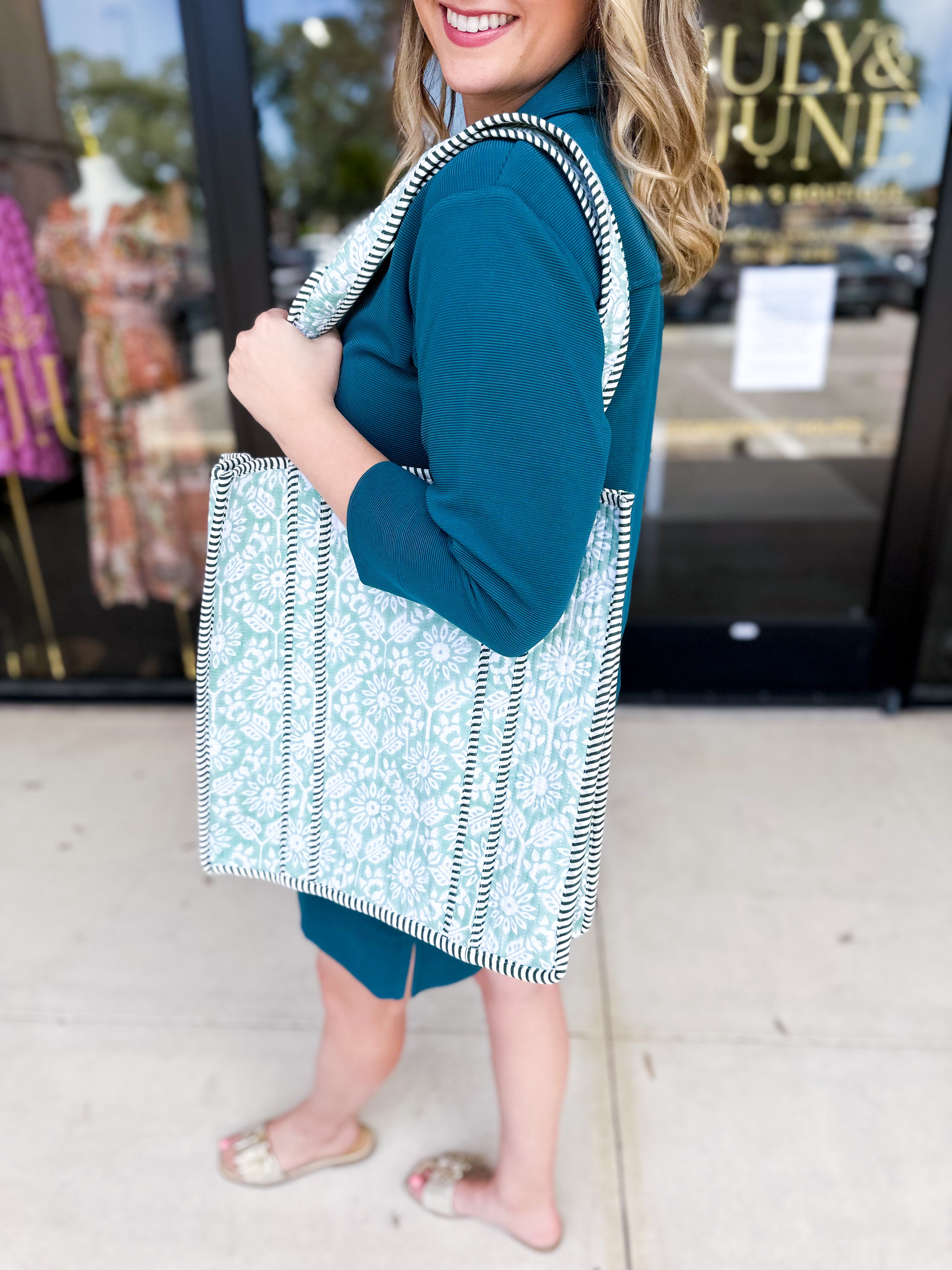 Georgia Quilted Tote Bag-130 ACCESSORIES-HEART OF GRACE-July & June Women's Fashion Boutique Located in San Antonio, Texas