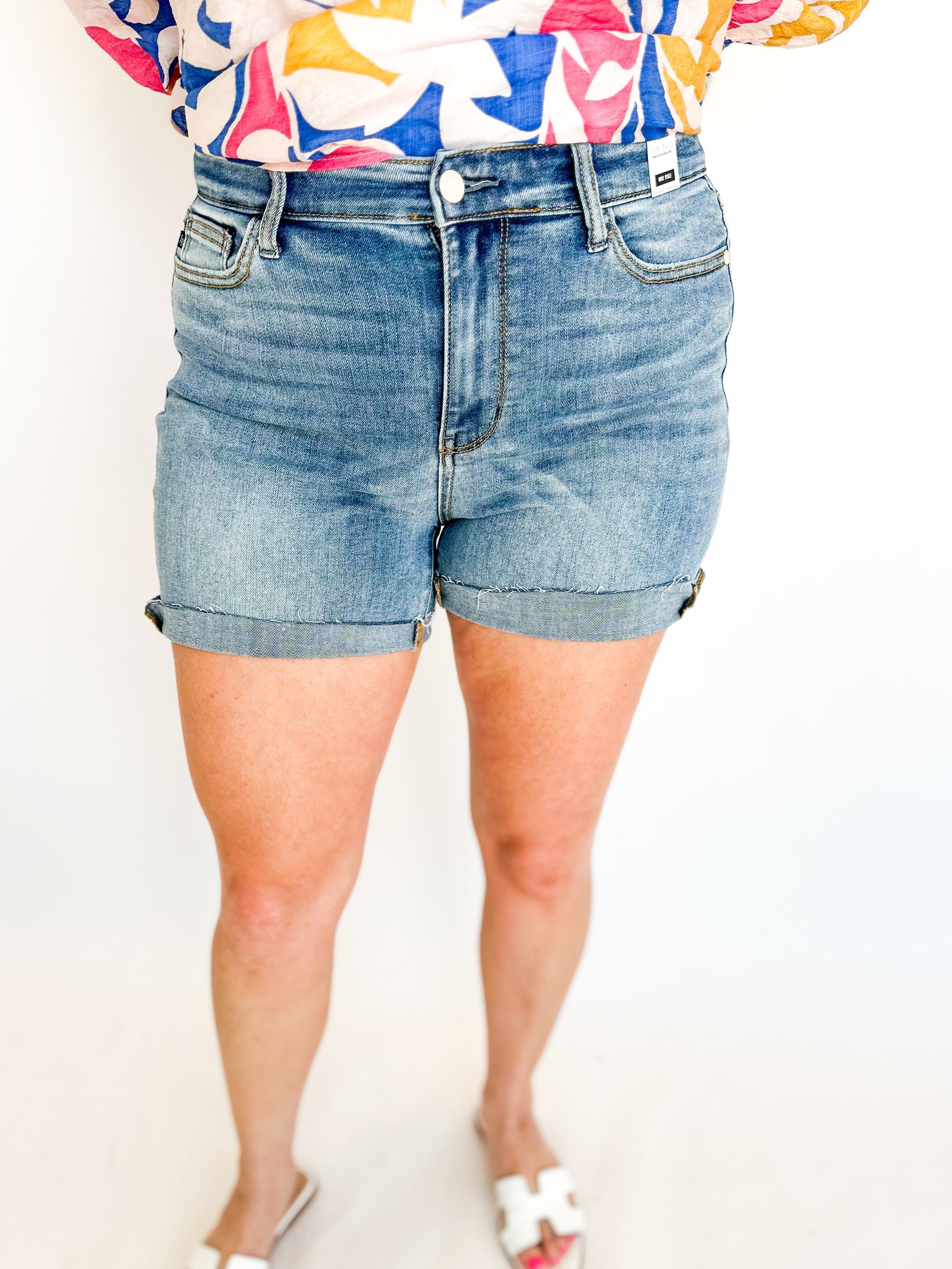 Judy Blue Light Wash Mid Rise Cut Off Shorts-JUDY BLUE-July & June Women's Fashion Boutique Located in San Antonio, Texas