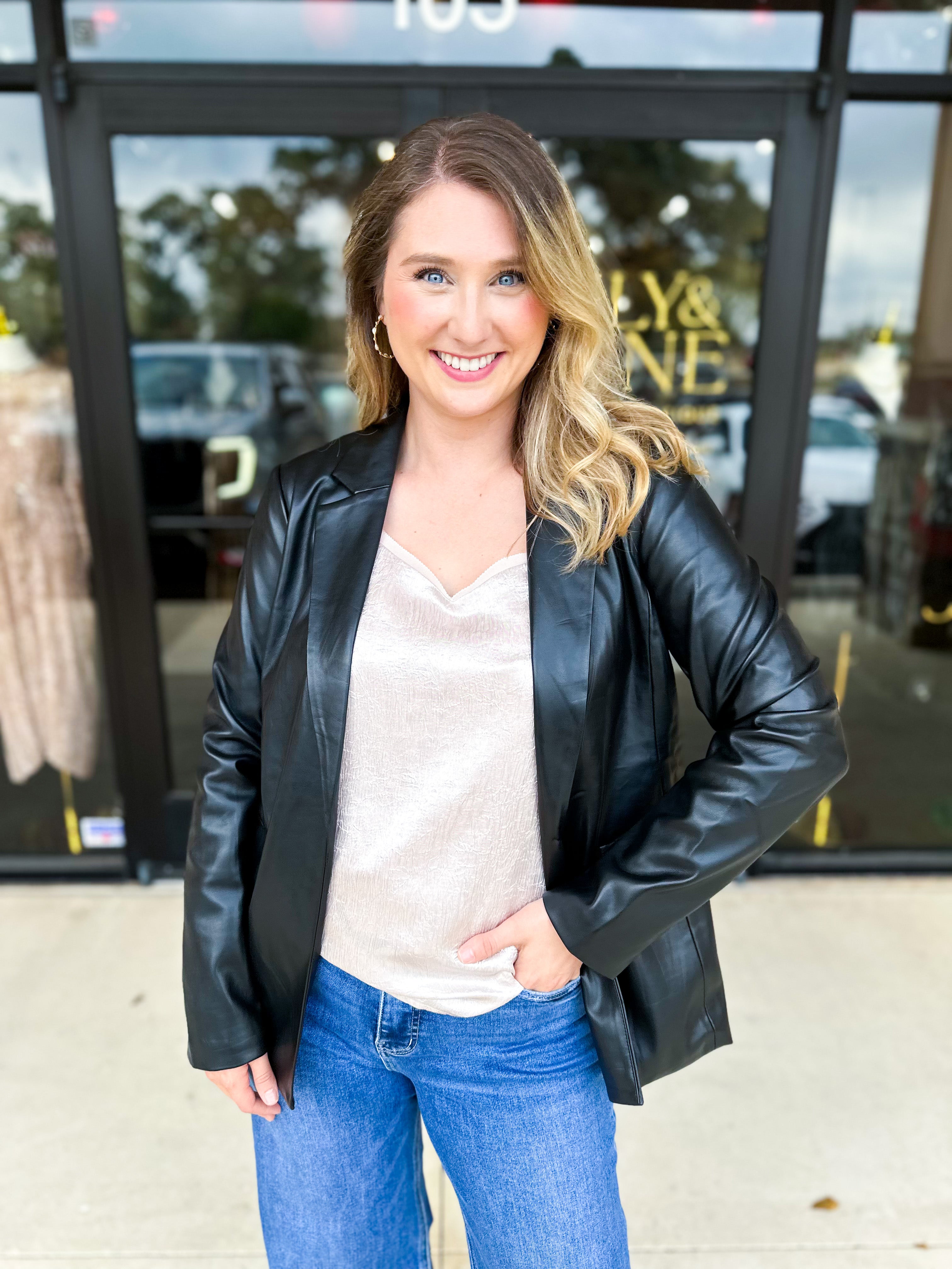 The Girlfriend Blazer-600 Outerwear-SKIES ARE BLUE-July & June Women's Fashion Boutique Located in San Antonio, Texas