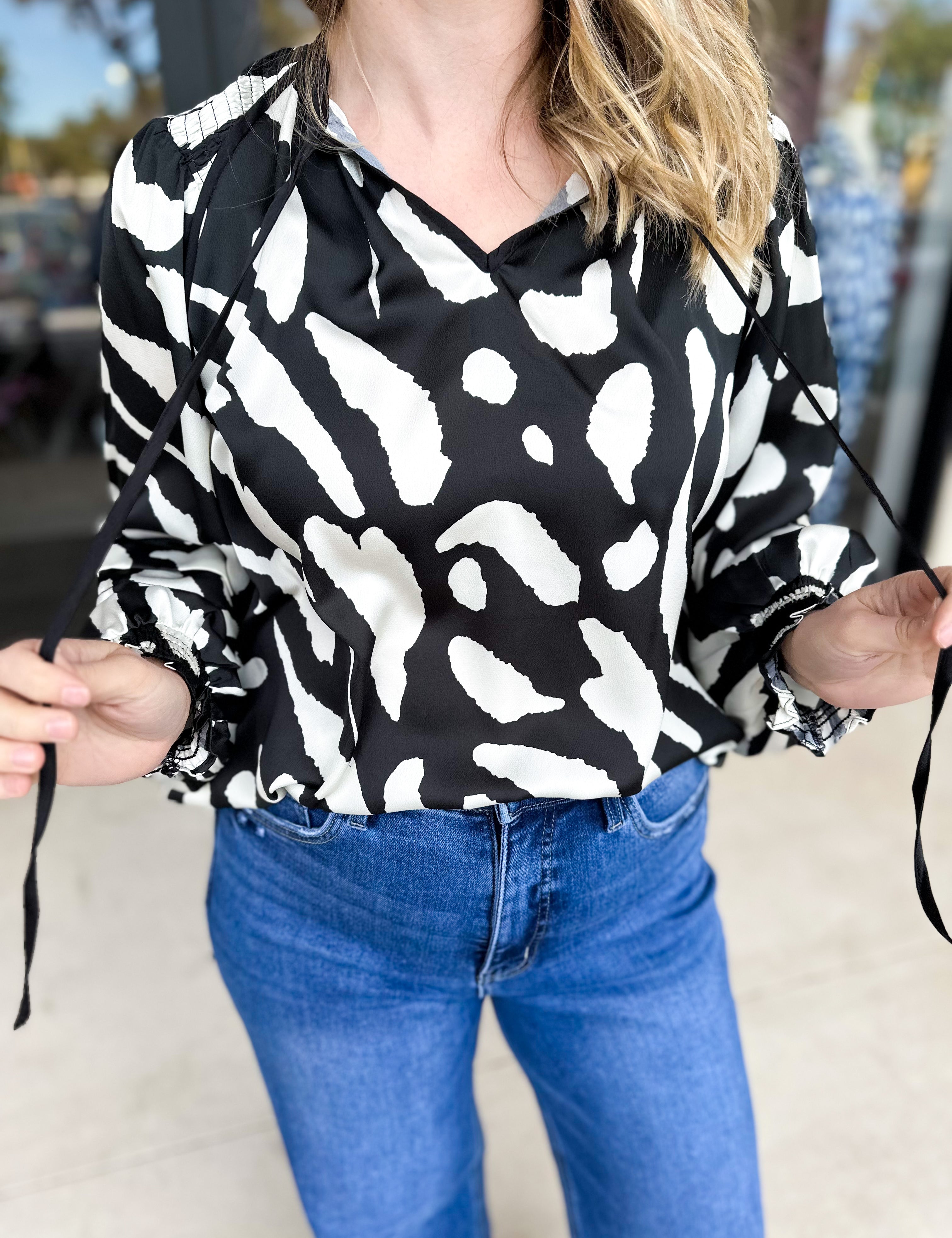 Abstract Black & White Blouse-200 Fashion Blouses-FATE-July & June Women's Fashion Boutique Located in San Antonio, Texas