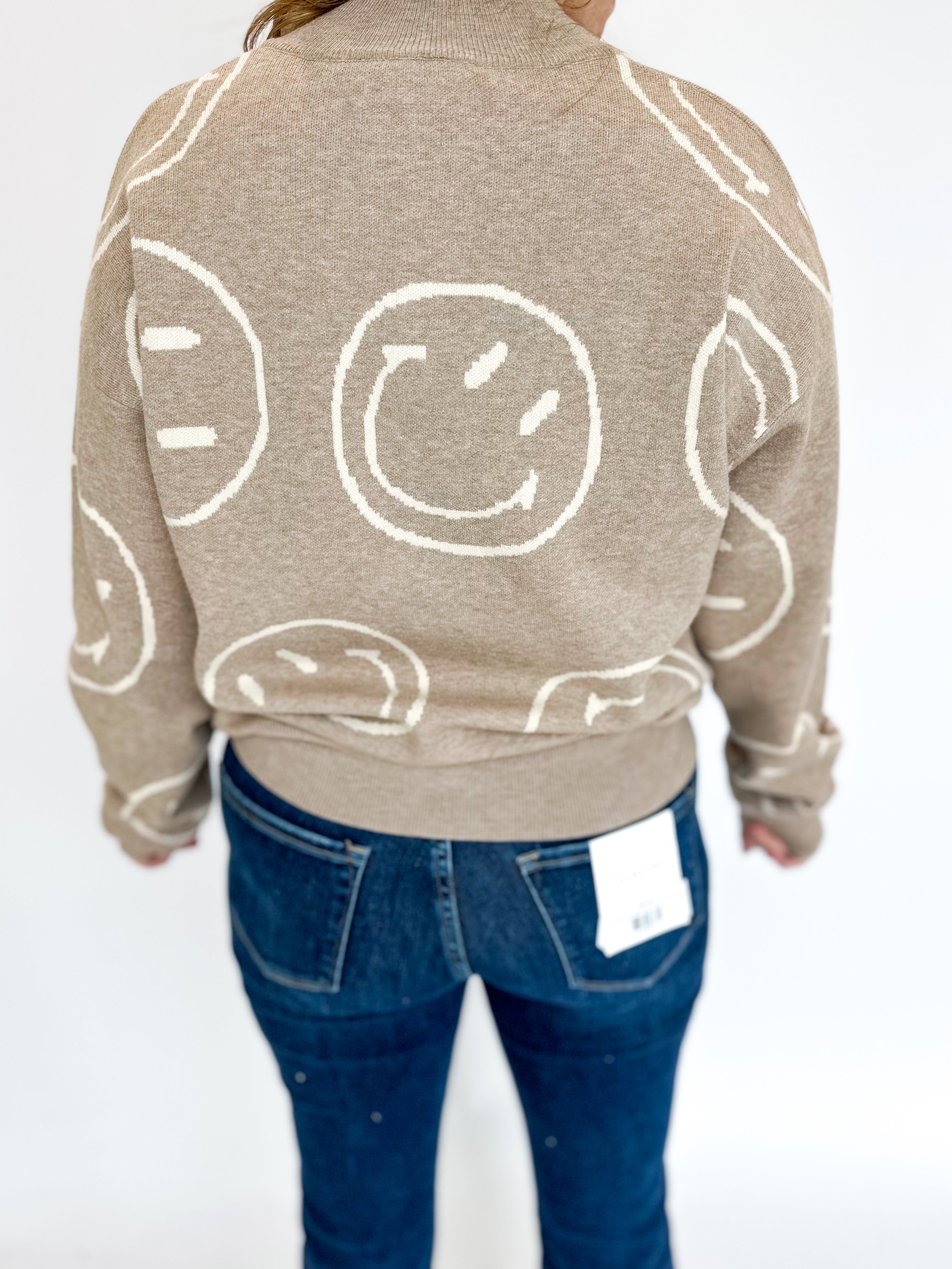Smiley Pullover Sweater Top-230 Sweaters/Cardis-GILLI CLOTHING-July & June Women's Fashion Boutique Located in San Antonio, Texas