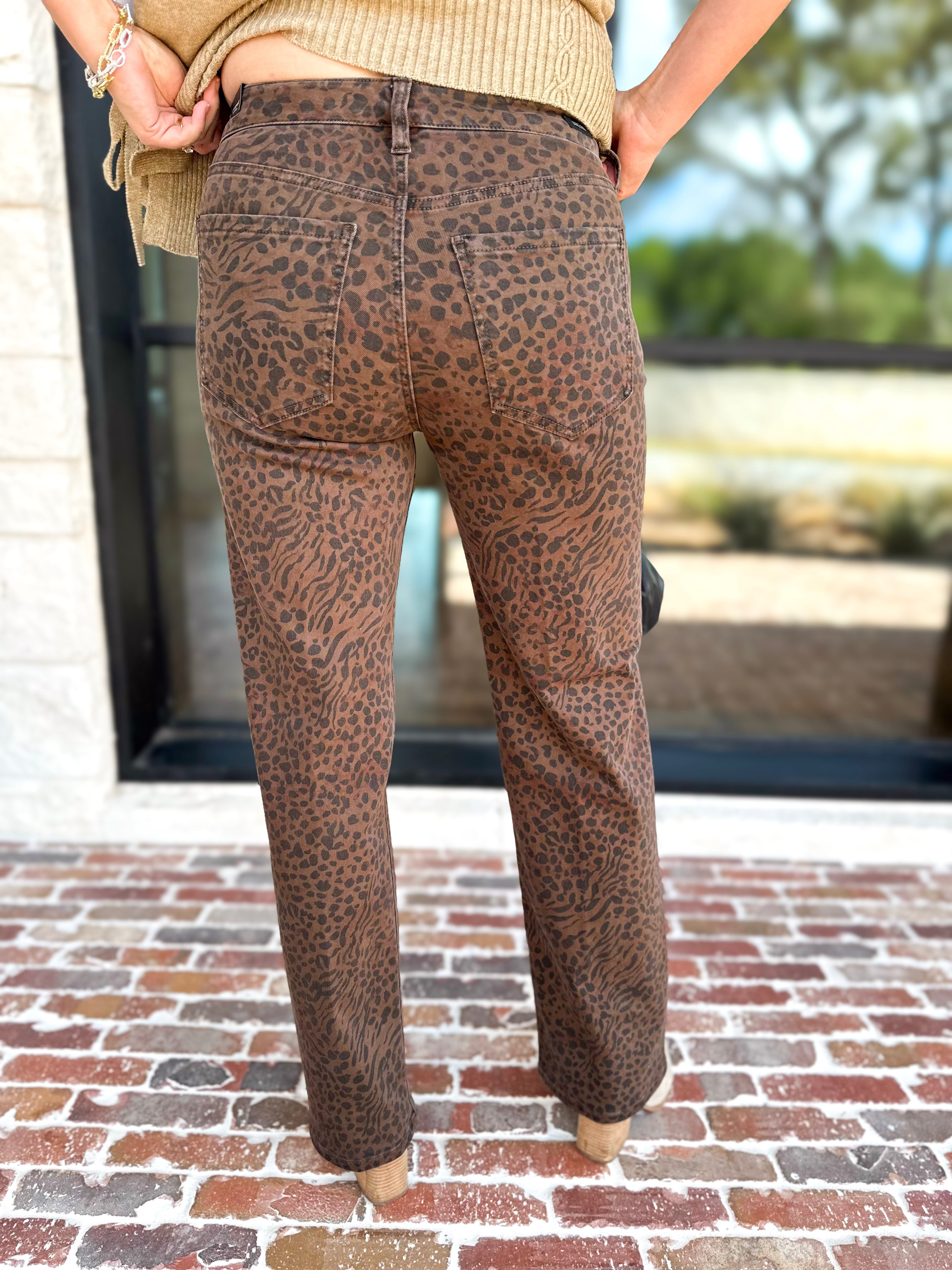 Liverpool - Cheetah Print Straight Leg Jeans-420 Denim-LIVERPOOL JEANS COMPANY-July & June Women's Fashion Boutique Located in San Antonio, Texas