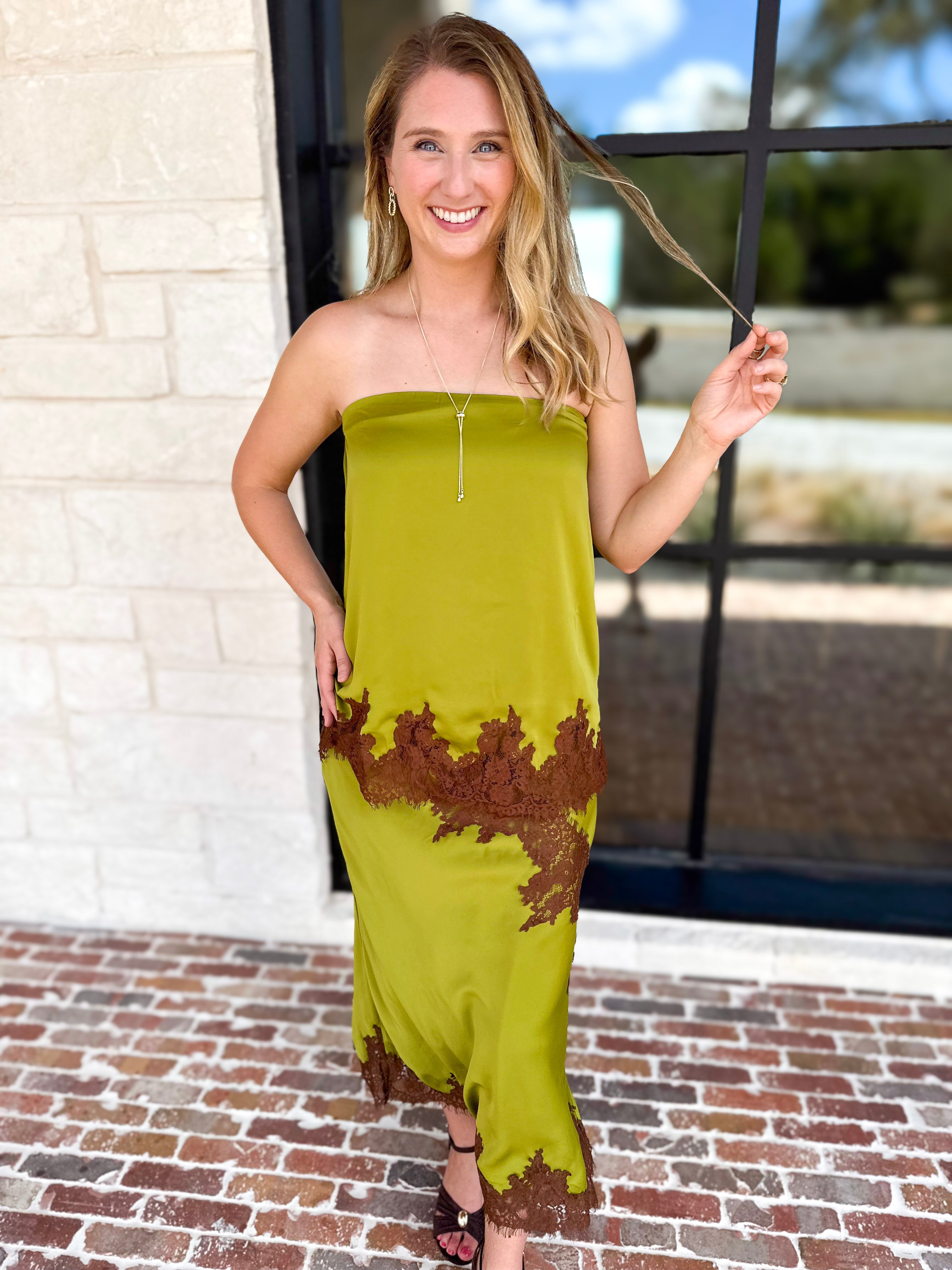 Soho Satin & Lace Set-500 Midi-TCEC-July & June Women's Fashion Boutique Located in San Antonio, Texas