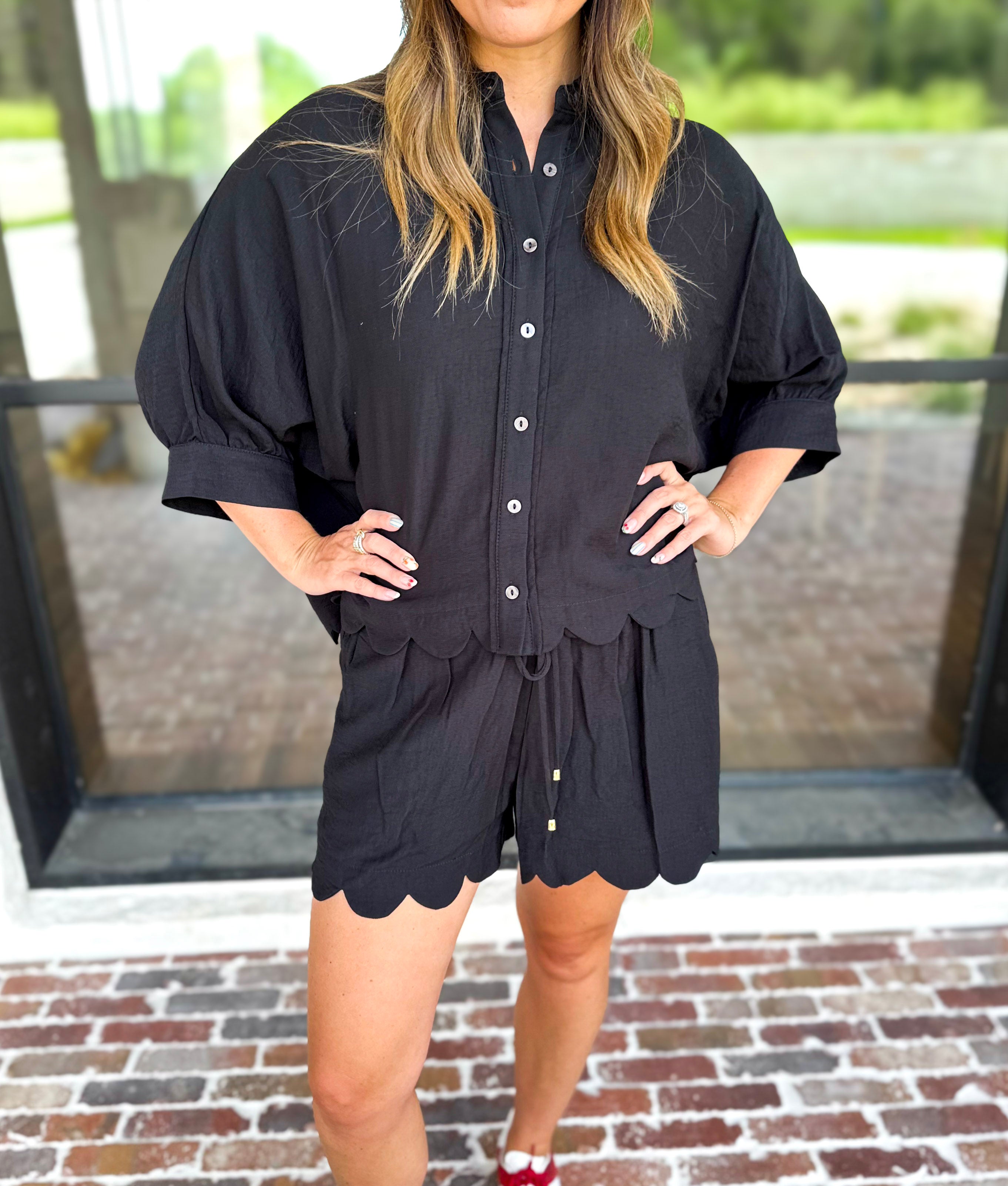 Black Scalloped Short Set-510 Mini-ENTRO-July & June Women's Fashion Boutique Located in San Antonio, Texas