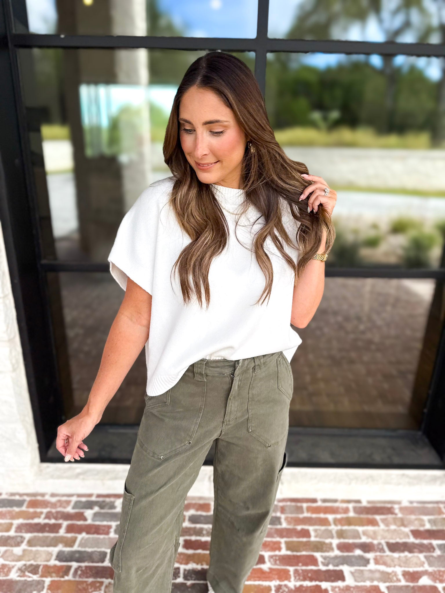 Easy Going Short Sleeve Knit Top - Ivory-230 Sweaters/Cardis-PINCH-July & June Women's Fashion Boutique Located in San Antonio, Texas
