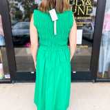 A Day To Remember Midi Dress - Kelly Green-500 Midi-PINCH-July & June Women's Fashion Boutique Located in San Antonio, Texas