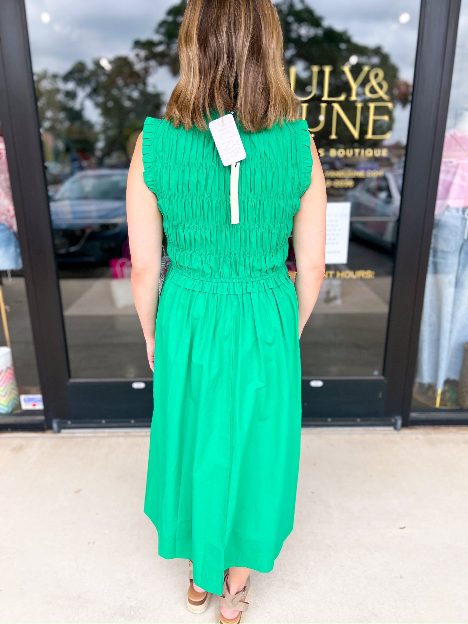 A Day To Remember Midi Dress - Kelly Green-500 Midi-PINCH-July & June Women's Fashion Boutique Located in San Antonio, Texas