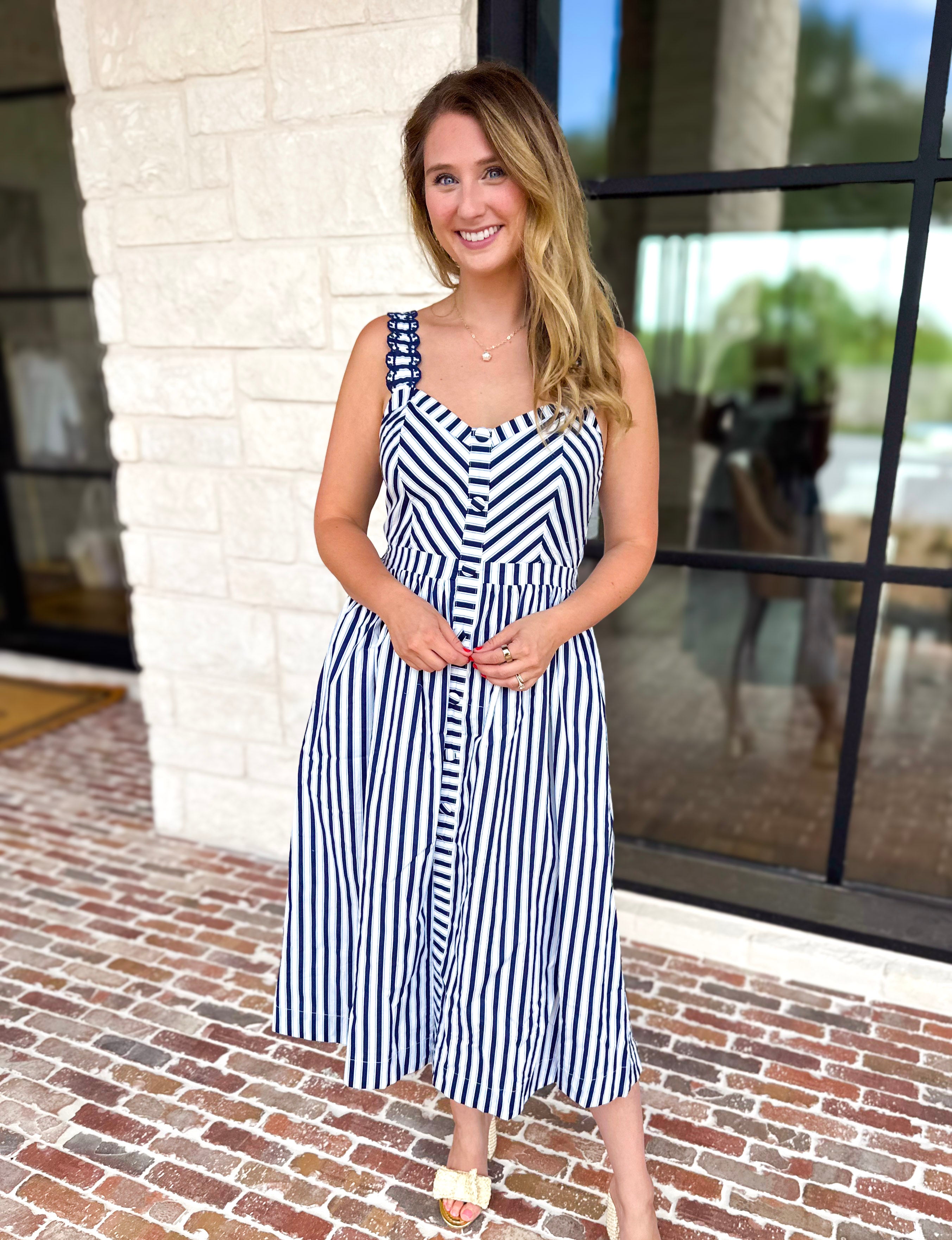 The Harbor Midi Dress - Navy-500 Midi-SKIES ARE BLUE-July & June Women's Fashion Boutique Located in San Antonio, Texas