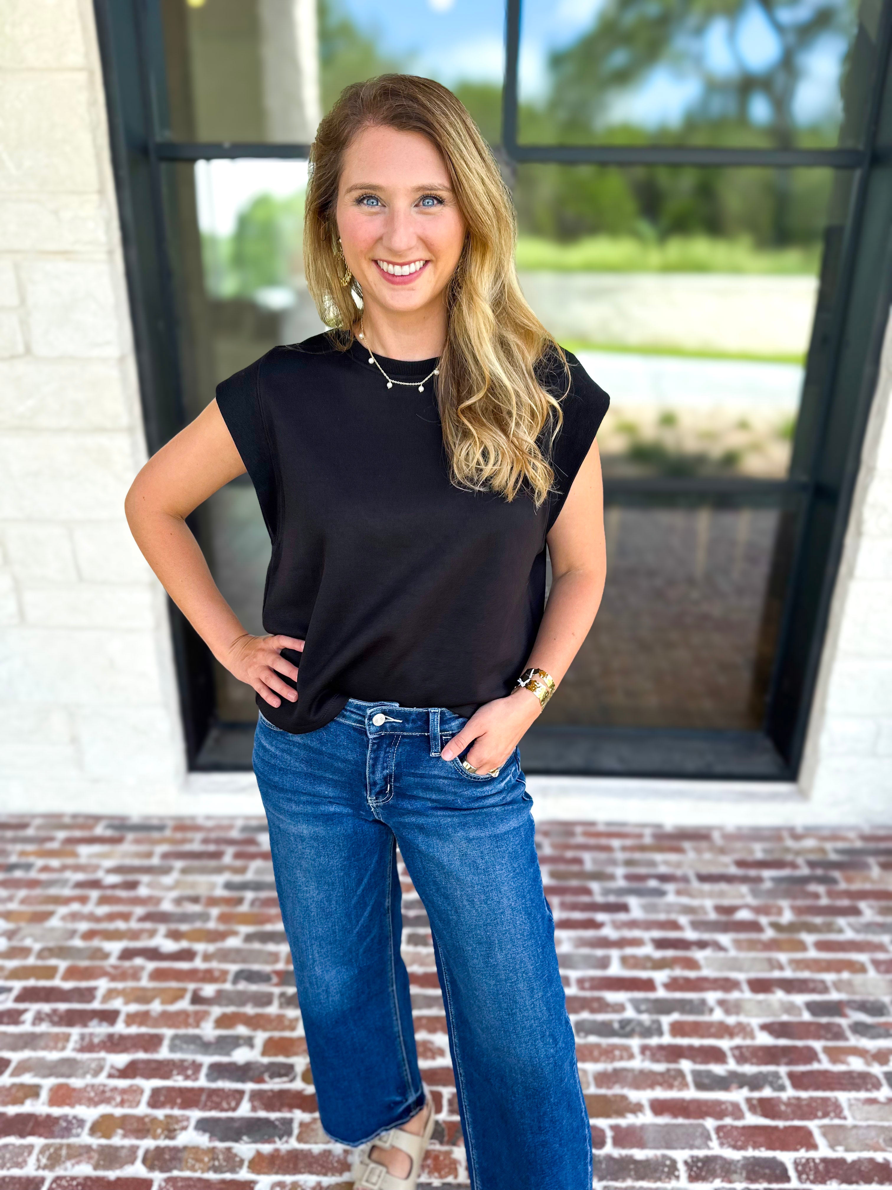 Chic Essentials Top - Black-210 Casual Blouses-ENTRO-July & June Women's Fashion Boutique Located in San Antonio, Texas