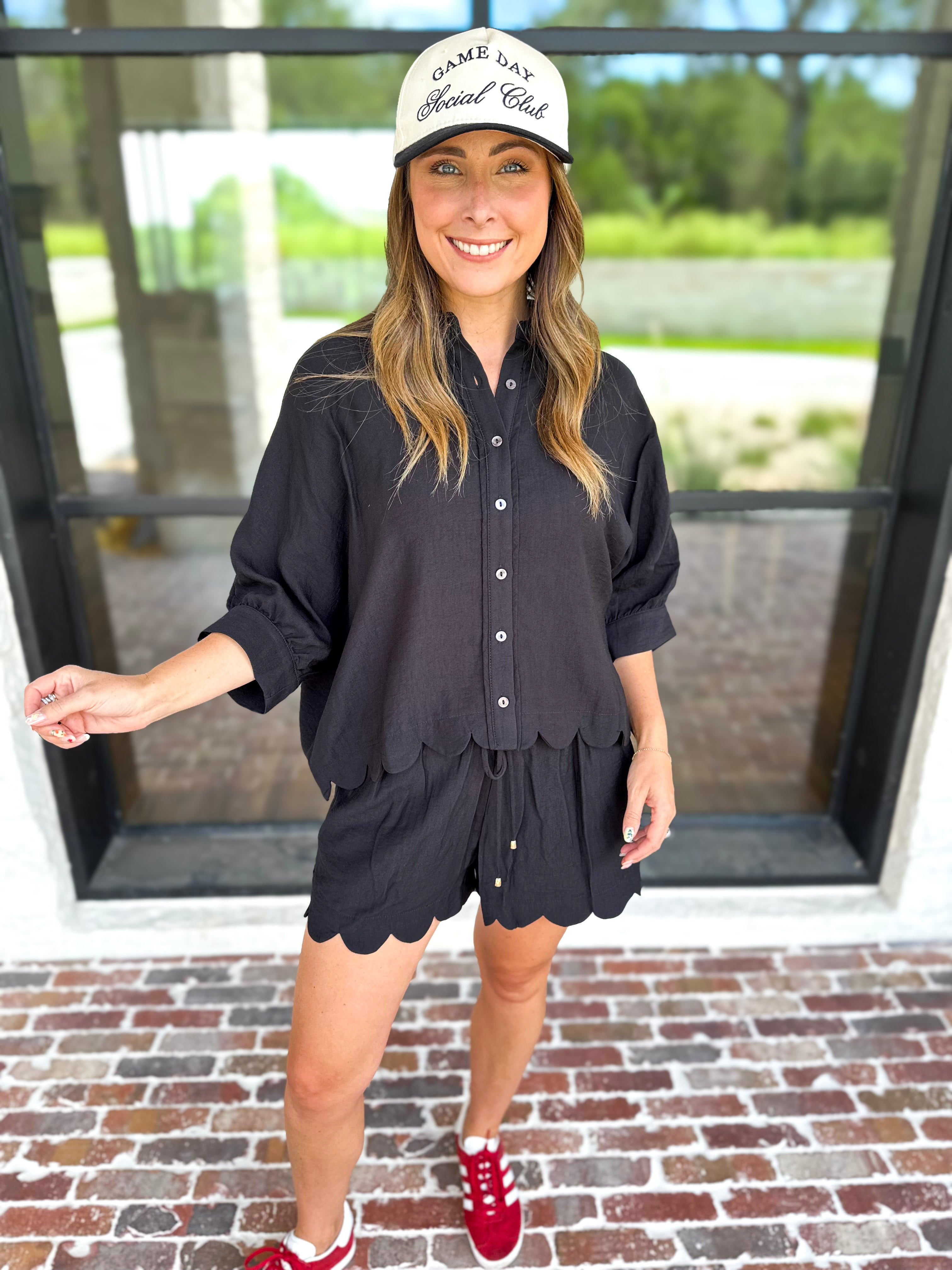 Black Scalloped Short Set-510 Mini-ENTRO-July & June Women's Fashion Boutique Located in San Antonio, Texas