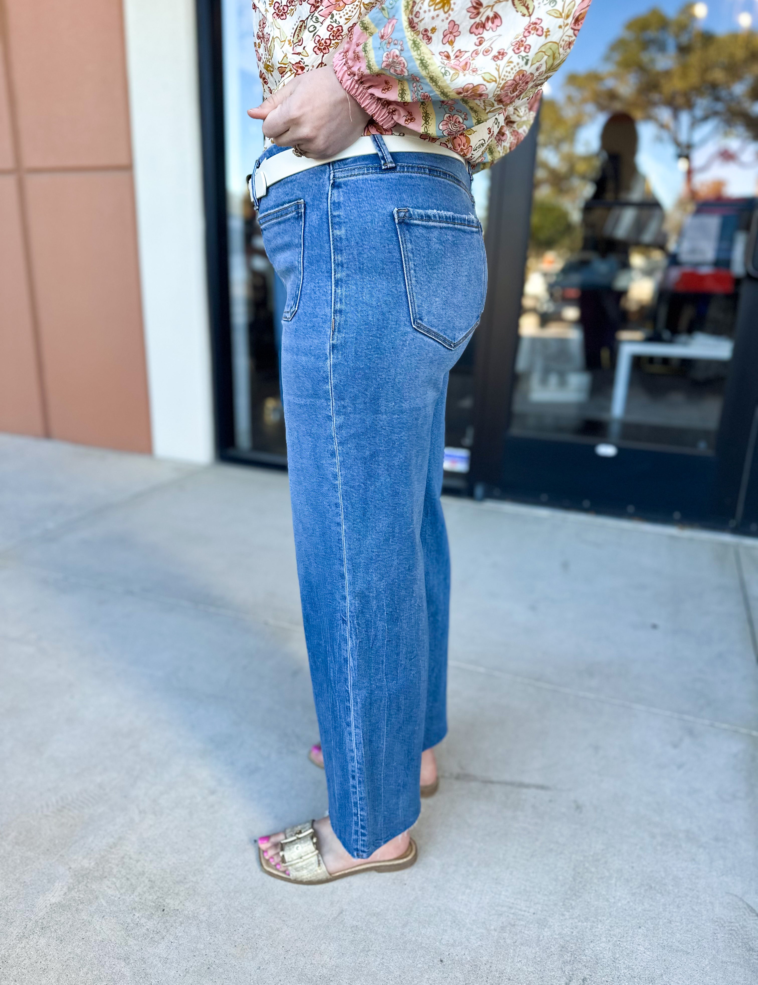 Vervet - Medium Wash High Rise Cropped Wide Leg Jeans-400 Pants-VEVERT BY FLYING MONKEY-July & June Women's Fashion Boutique Located in San Antonio, Texas