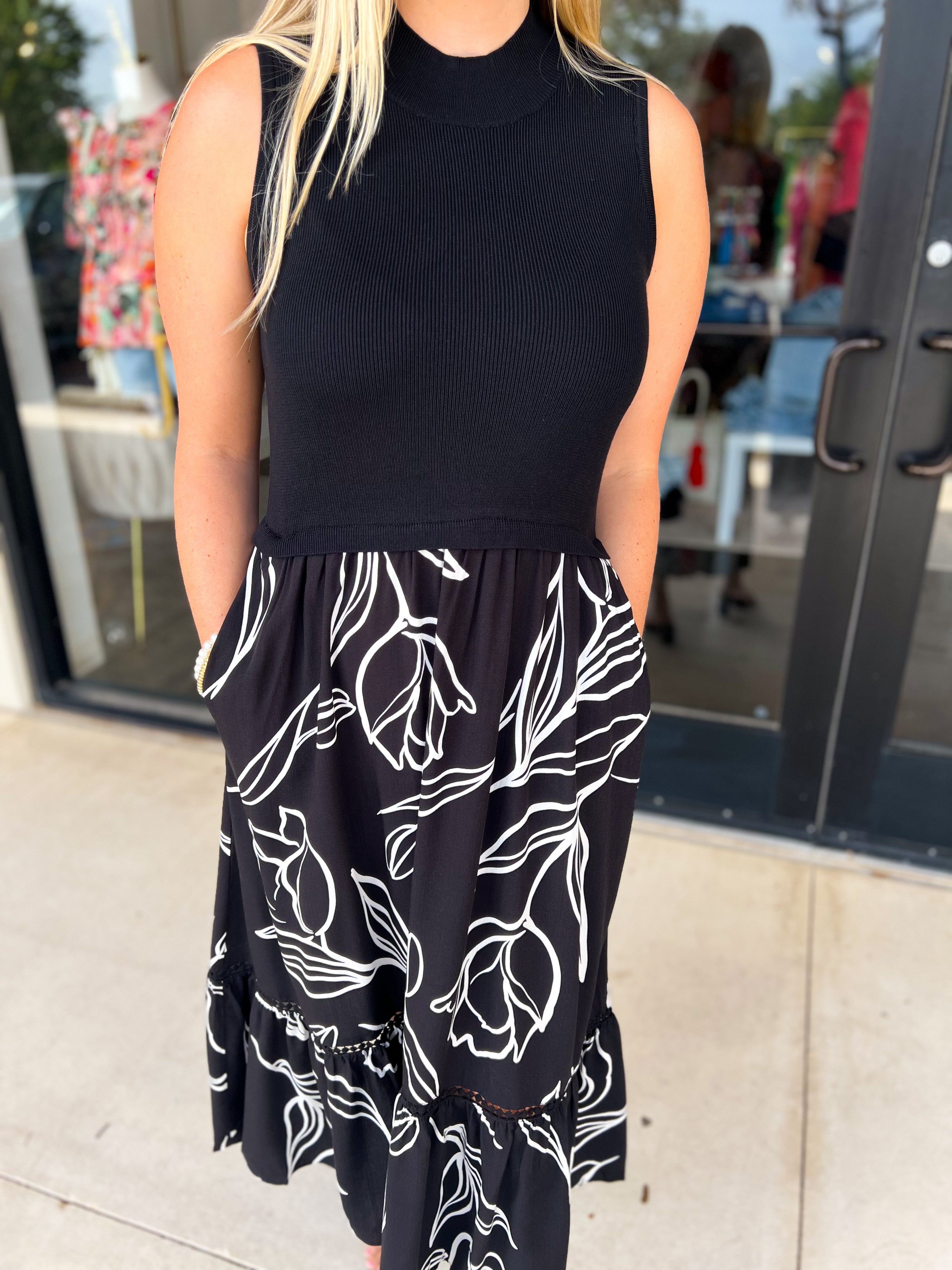 Black & White Abstract Floral Midi Dress-500 Midi-SKIES ARE BLUE-July & June Women's Fashion Boutique Located in San Antonio, Texas