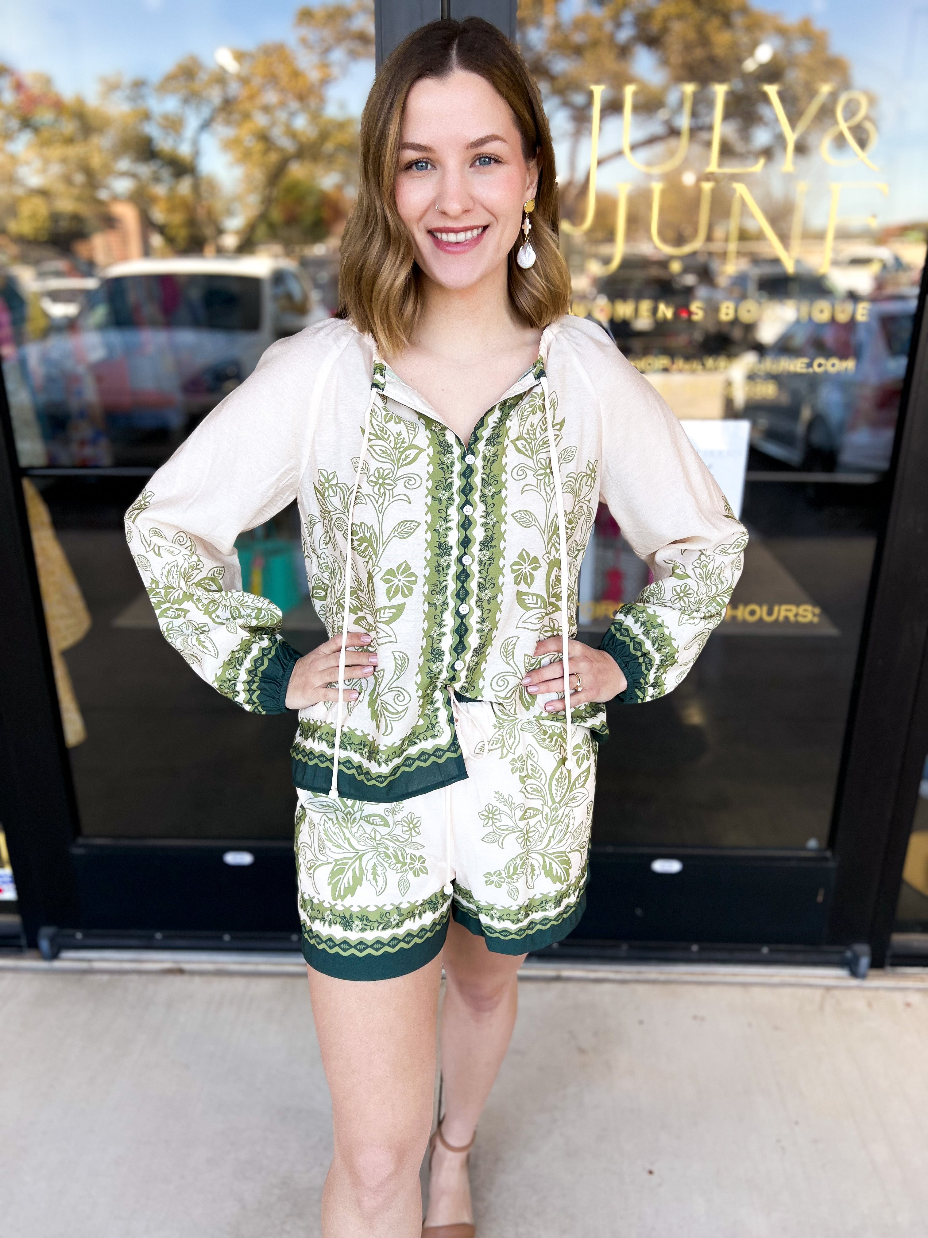 Flirty Floral Set-510 Mini-SKIES ARE BLUE-July & June Women's Fashion Boutique Located in San Antonio, Texas