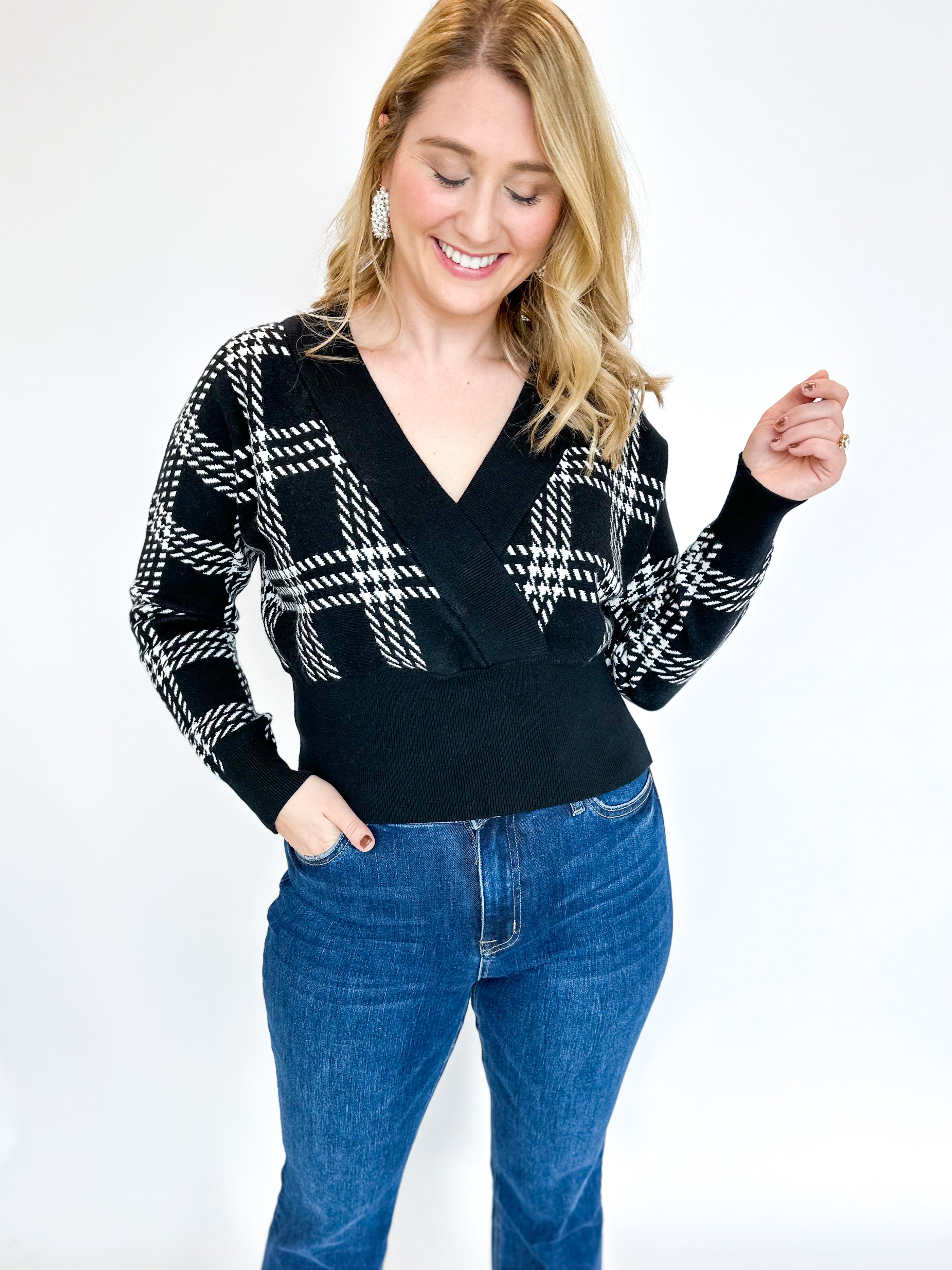 Gather Black & White Sweater-230 Sweaters/Cardis-ALLIE ROSE-July & June Women's Fashion Boutique Located in San Antonio, Texas