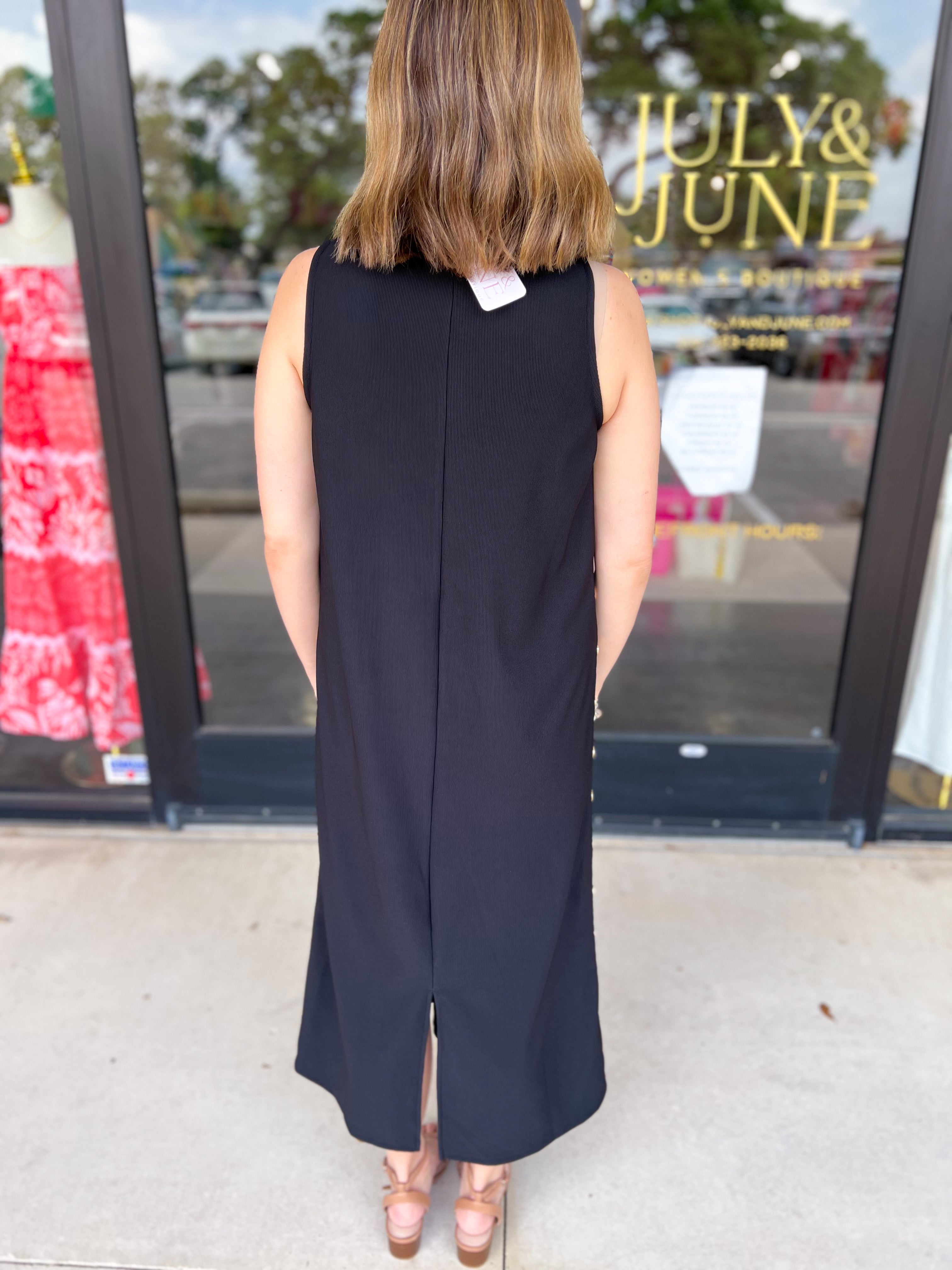 Casual Chic Midi Dress - Black-500 Midi-ENTRO-July & June Women's Fashion Boutique Located in San Antonio, Texas