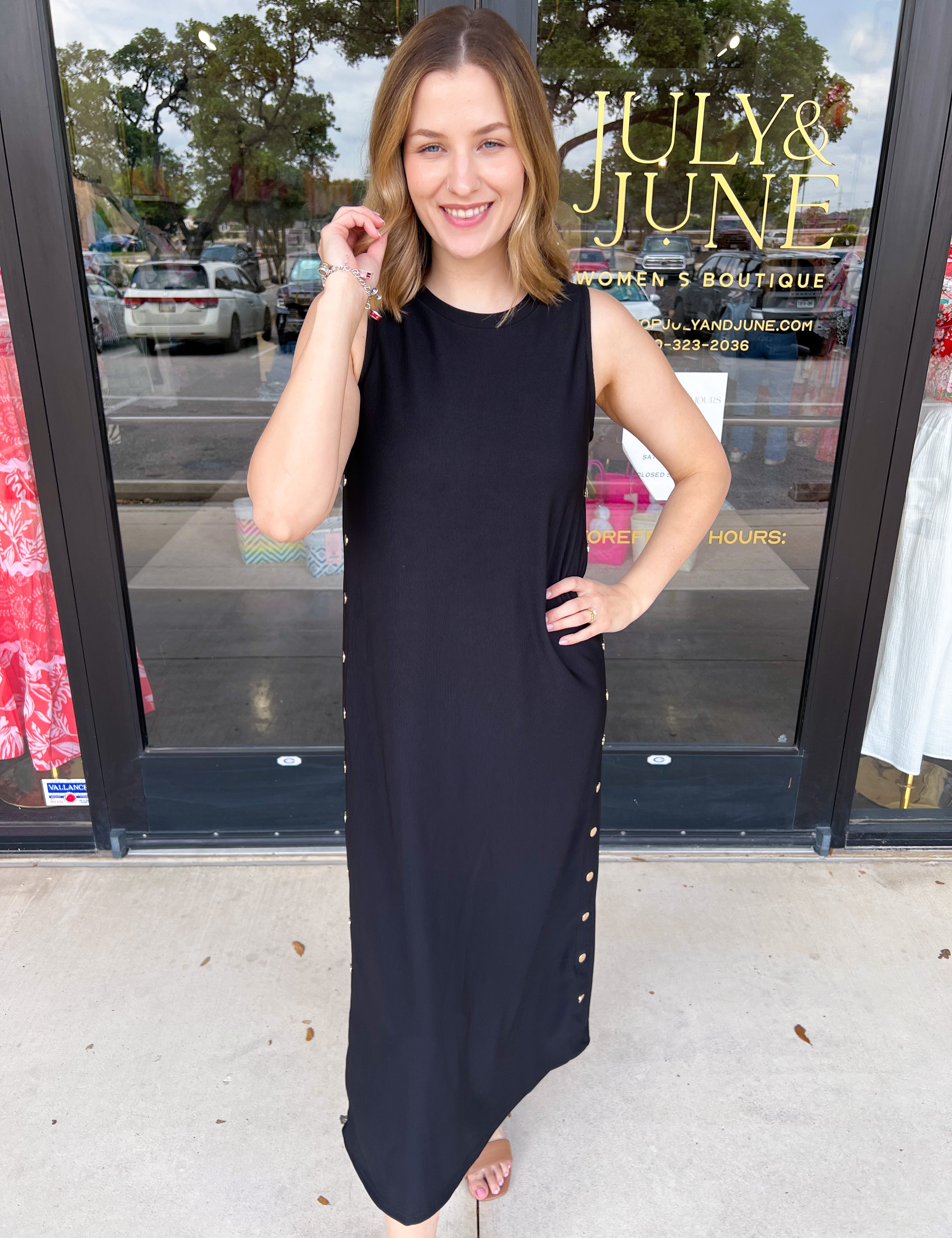 Casual Chic Midi Dress - Black-500 Midi-ENTRO-July & June Women's Fashion Boutique Located in San Antonio, Texas