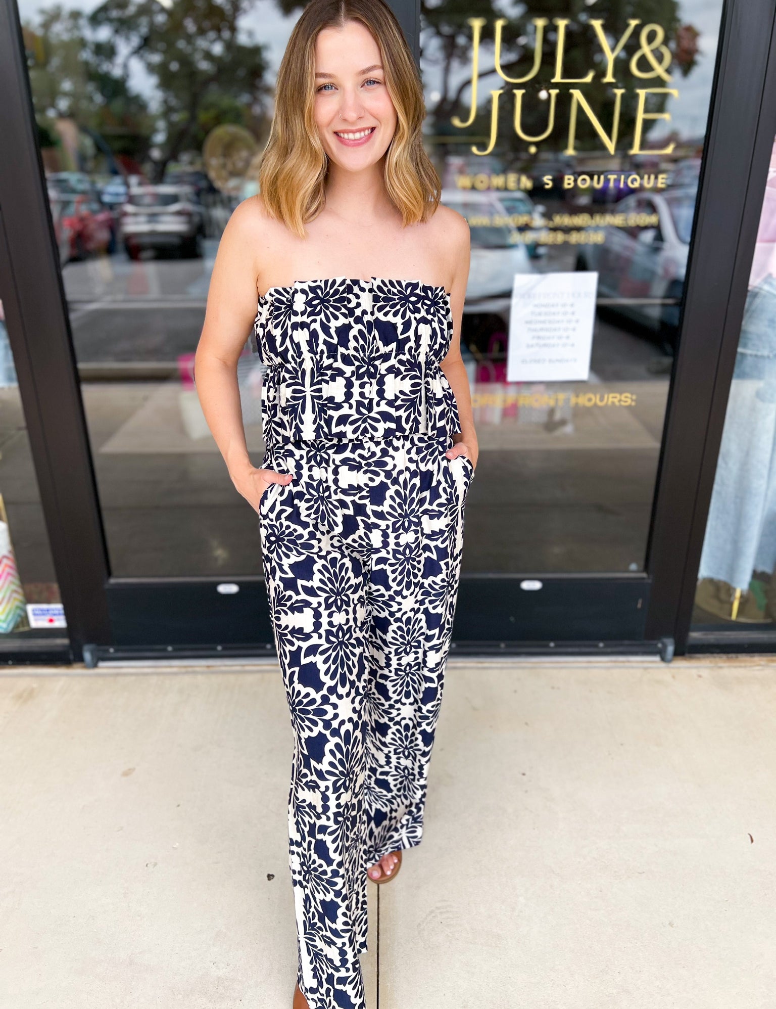 Navy Jumpsuit-500 Midi-SKIES ARE BLUE-July & June Women's Fashion Boutique Located in San Antonio, Texas