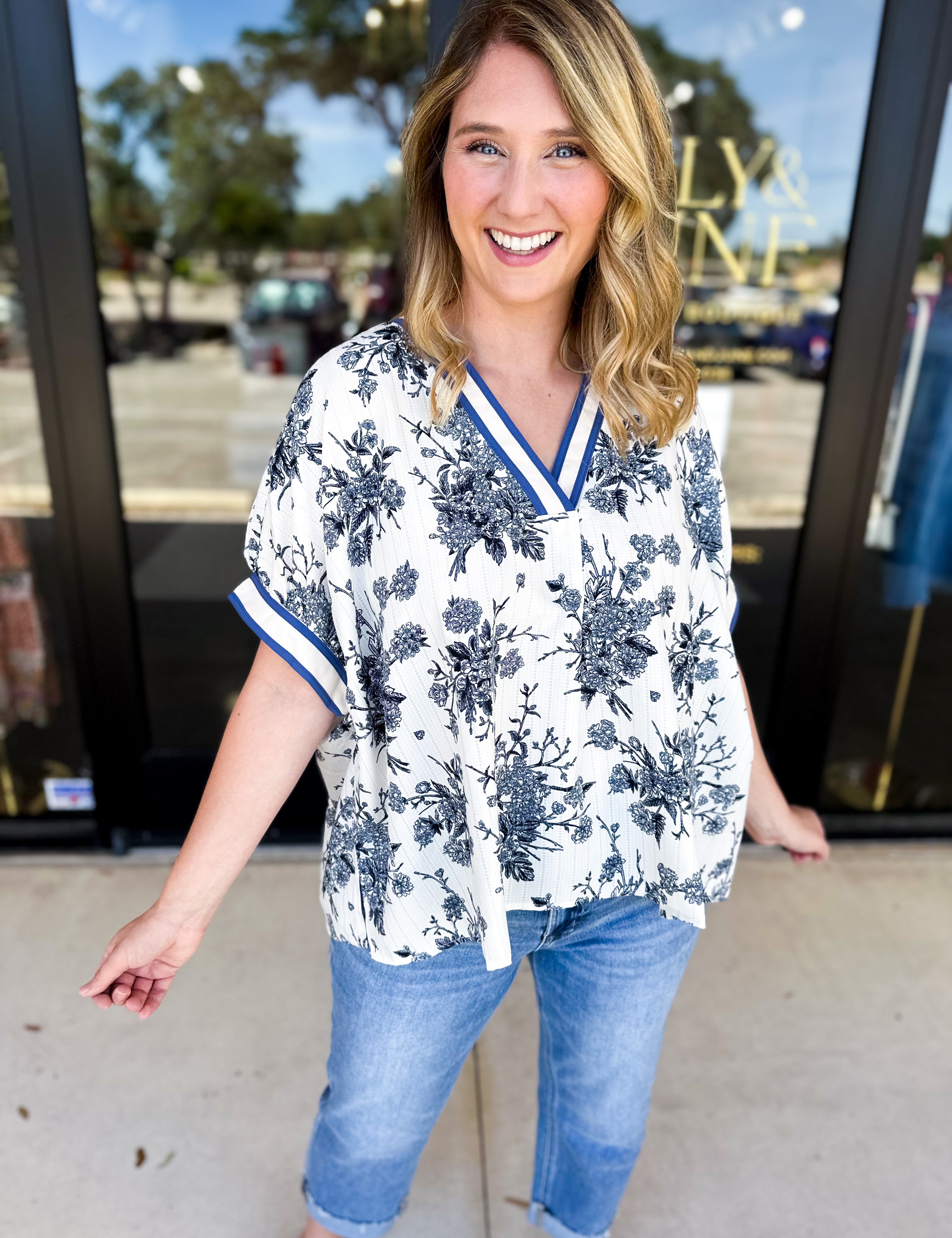 The Briar Blouse - Navy-200 Fashion Blouses-ENTRO-July & June Women's Fashion Boutique Located in San Antonio, Texas