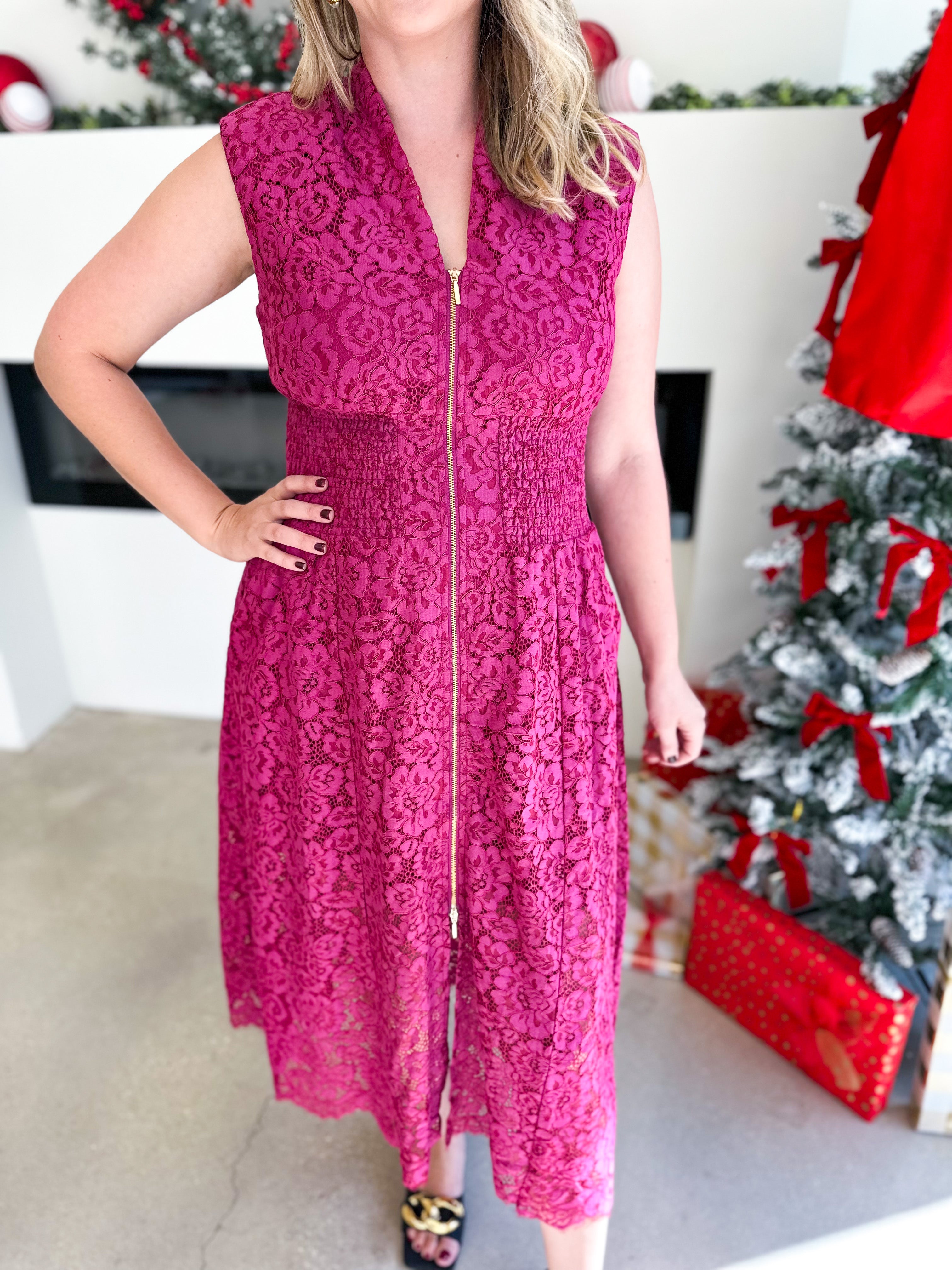 Elegant Lace Midi Dress - Merlot-500 Midi-FATE-July & June Women's Fashion Boutique Located in San Antonio, Texas