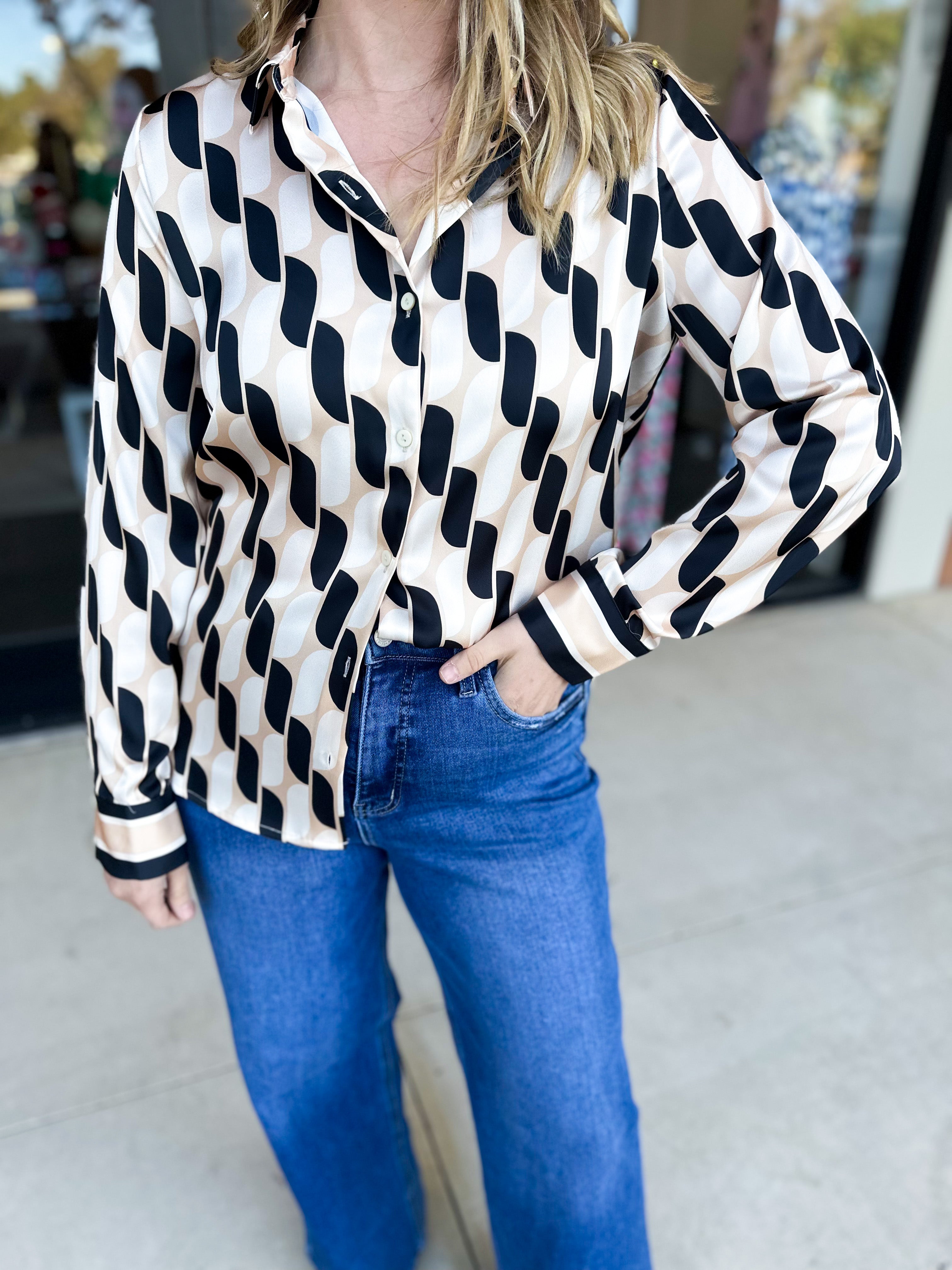 Retro Button Down Blouse-200 Fashion Blouses-SKIES ARE BLUE-July & June Women's Fashion Boutique Located in San Antonio, Texas