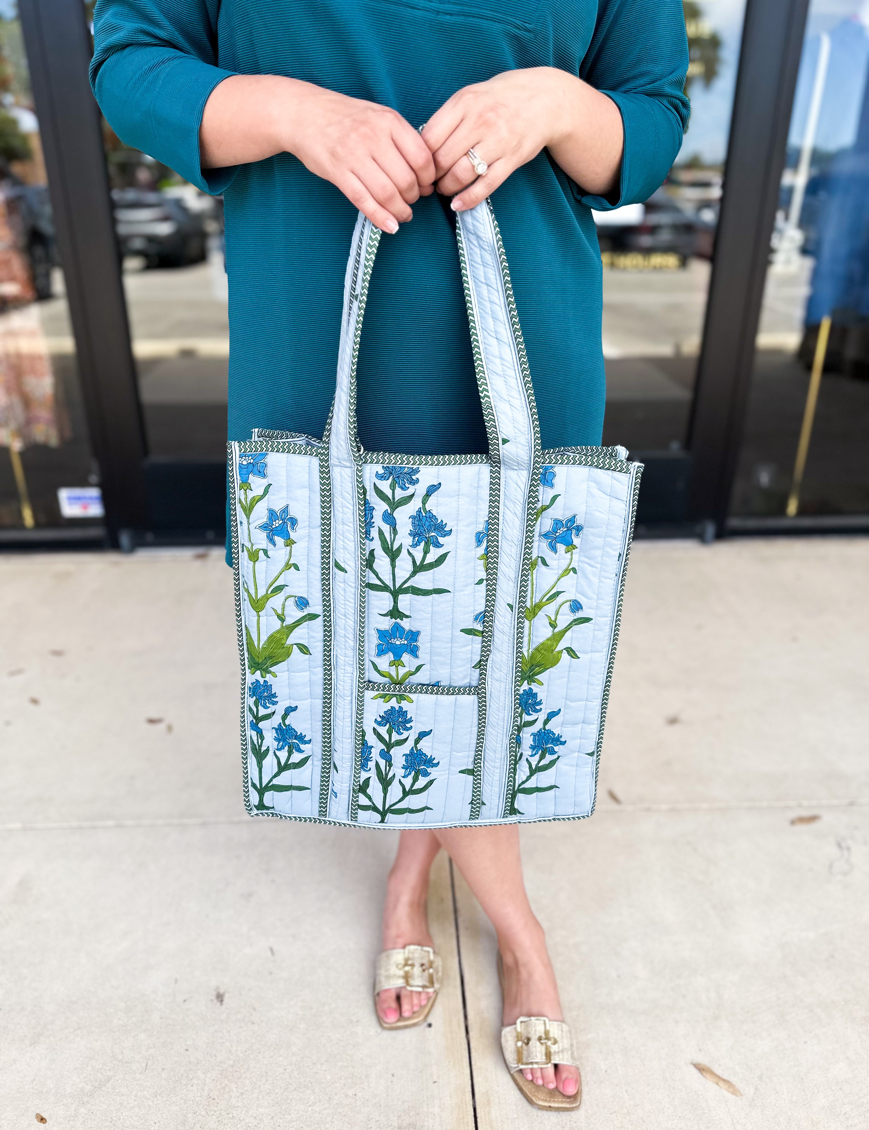 Iris Quilted Handbag-130 ACCESSORIES-HEART OF GRACE-July & June Women's Fashion Boutique Located in San Antonio, Texas