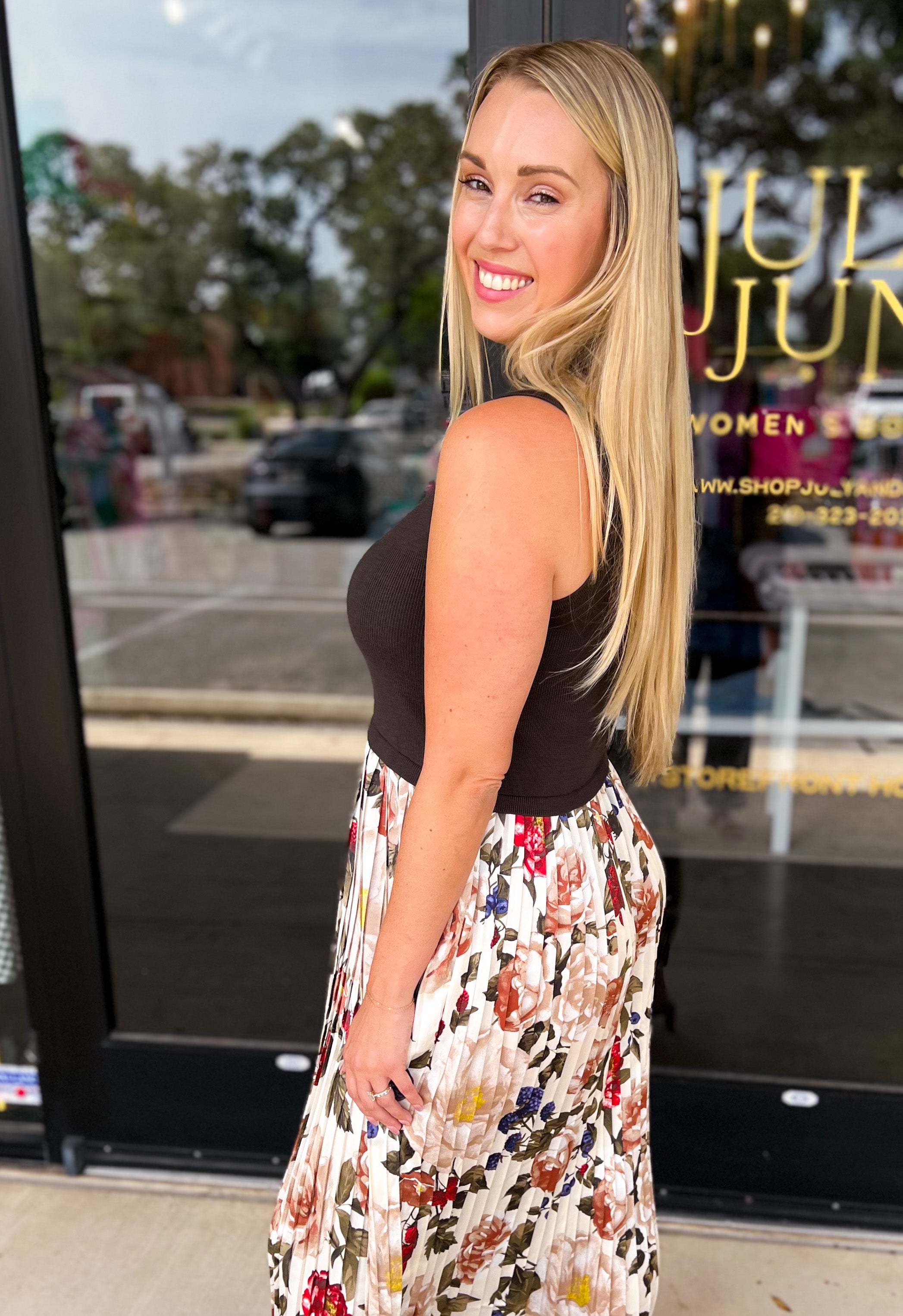 Kate Vintage Olive Floral Midi Dress-500 Midi-SKIES ARE BLUE-July & June Women's Fashion Boutique Located in San Antonio, Texas