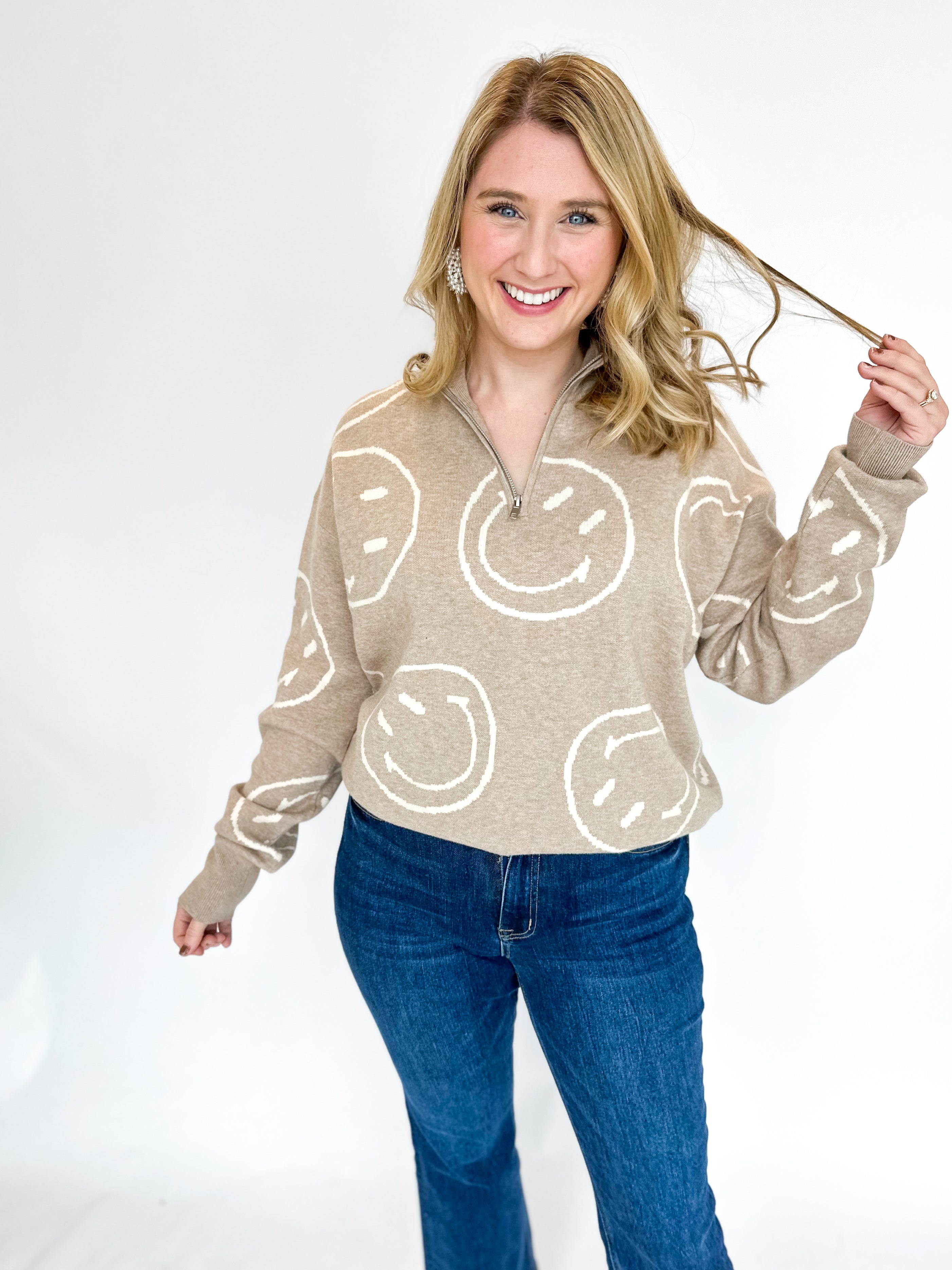 Smiley Pullover Sweater Top-230 Sweaters/Cardis-GILLI CLOTHING-July & June Women's Fashion Boutique Located in San Antonio, Texas