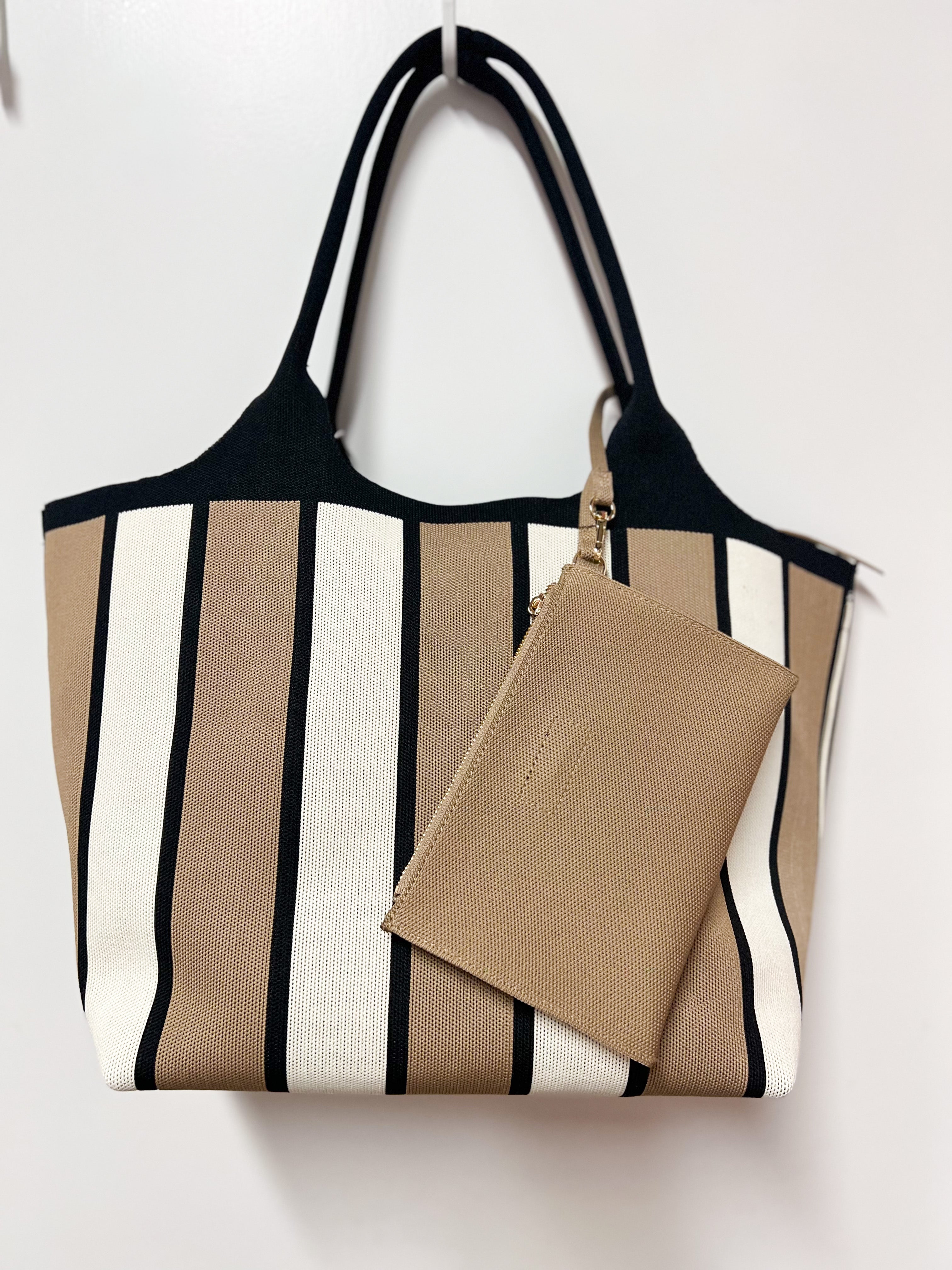 The Robbie Tote Bag - Camel-130 ACCESSORIES-SHIRALEAH-July & June Women's Fashion Boutique Located in San Antonio, Texas