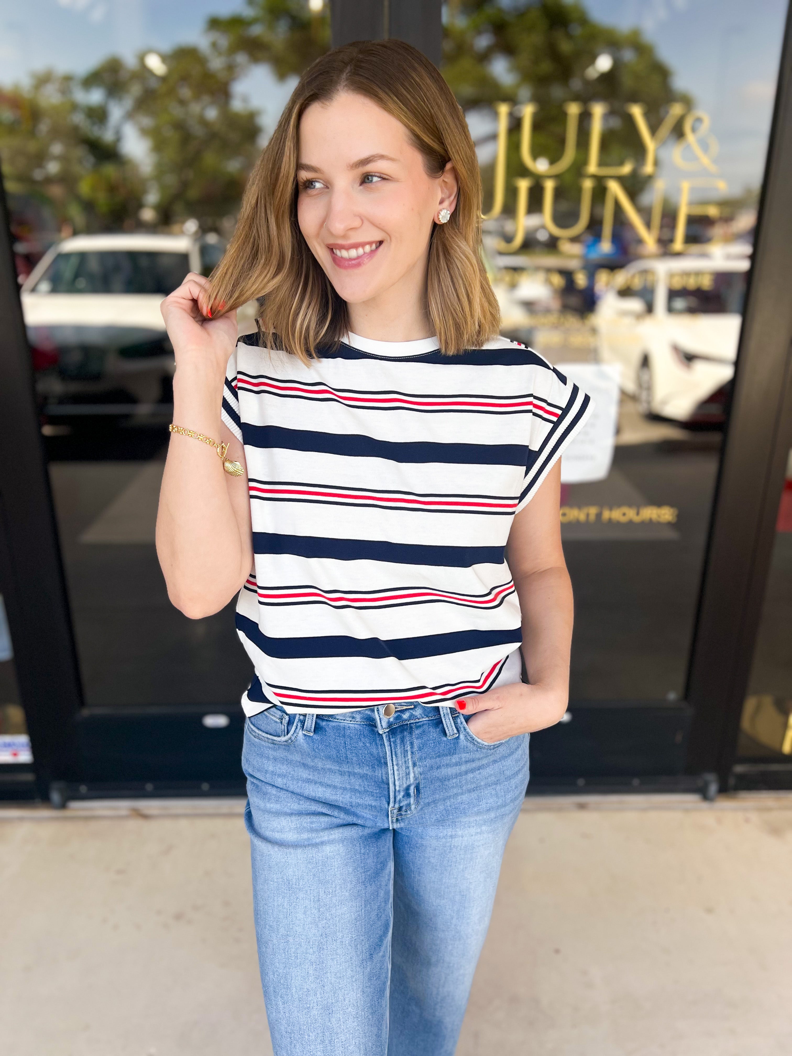 Navy & Red Casual Tee-210 Casual Blouses-FLYING TOMATO-July & June Women's Fashion Boutique Located in San Antonio, Texas