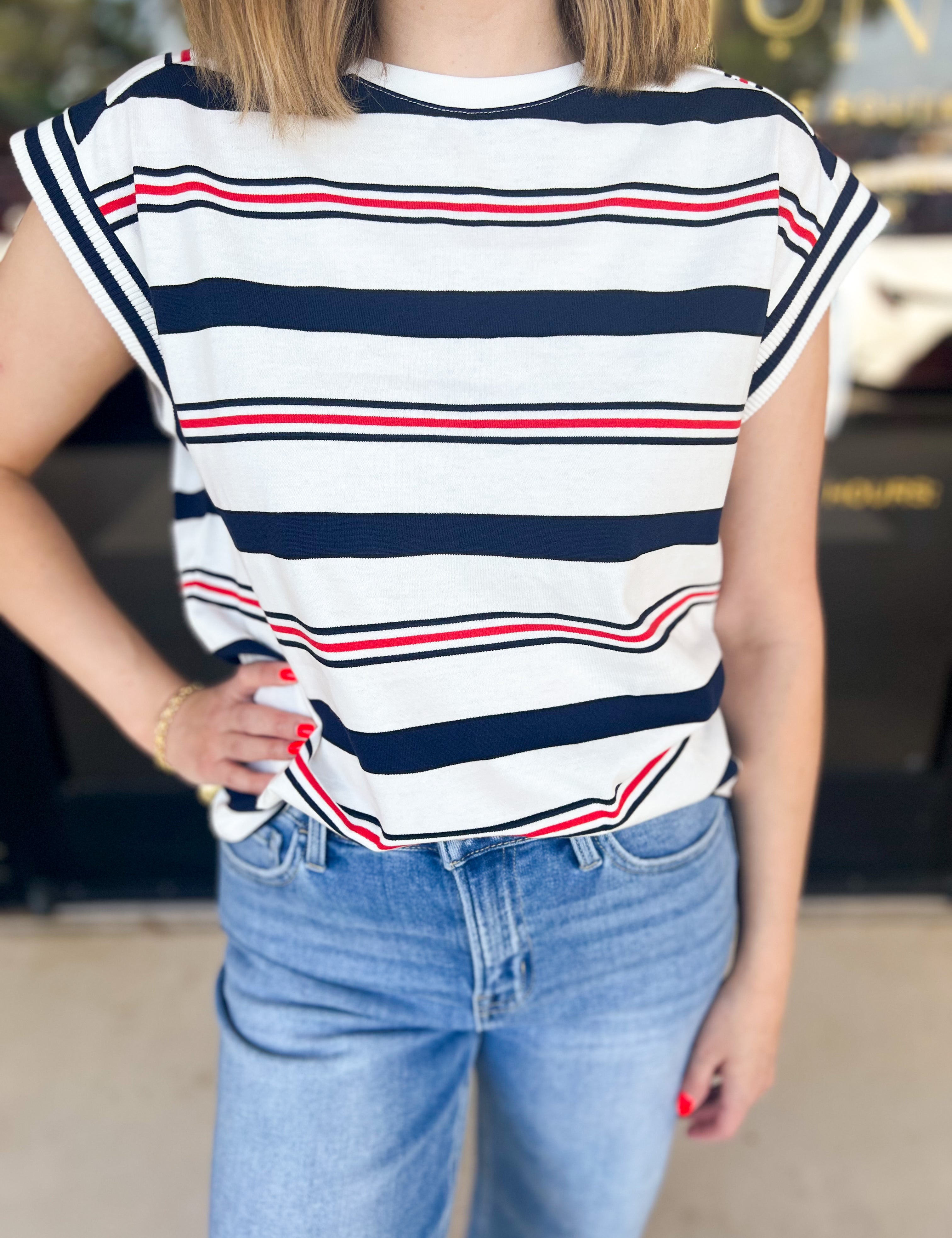 Navy & Red Casual Tee-210 Casual Blouses-FLYING TOMATO-July & June Women's Fashion Boutique Located in San Antonio, Texas