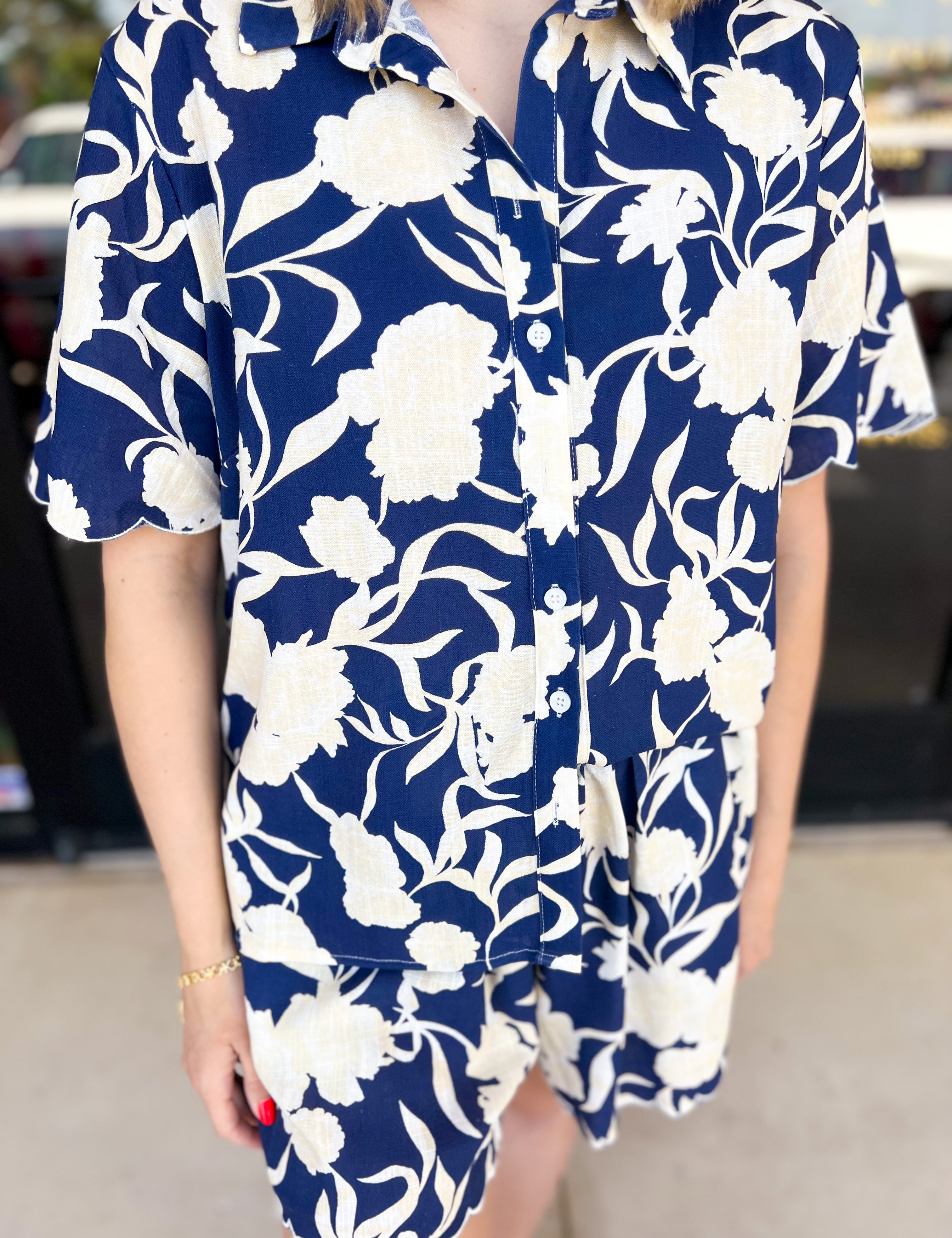 Navy Floral Short Set-510 Mini-FLYING TOMATO-July & June Women's Fashion Boutique Located in San Antonio, Texas