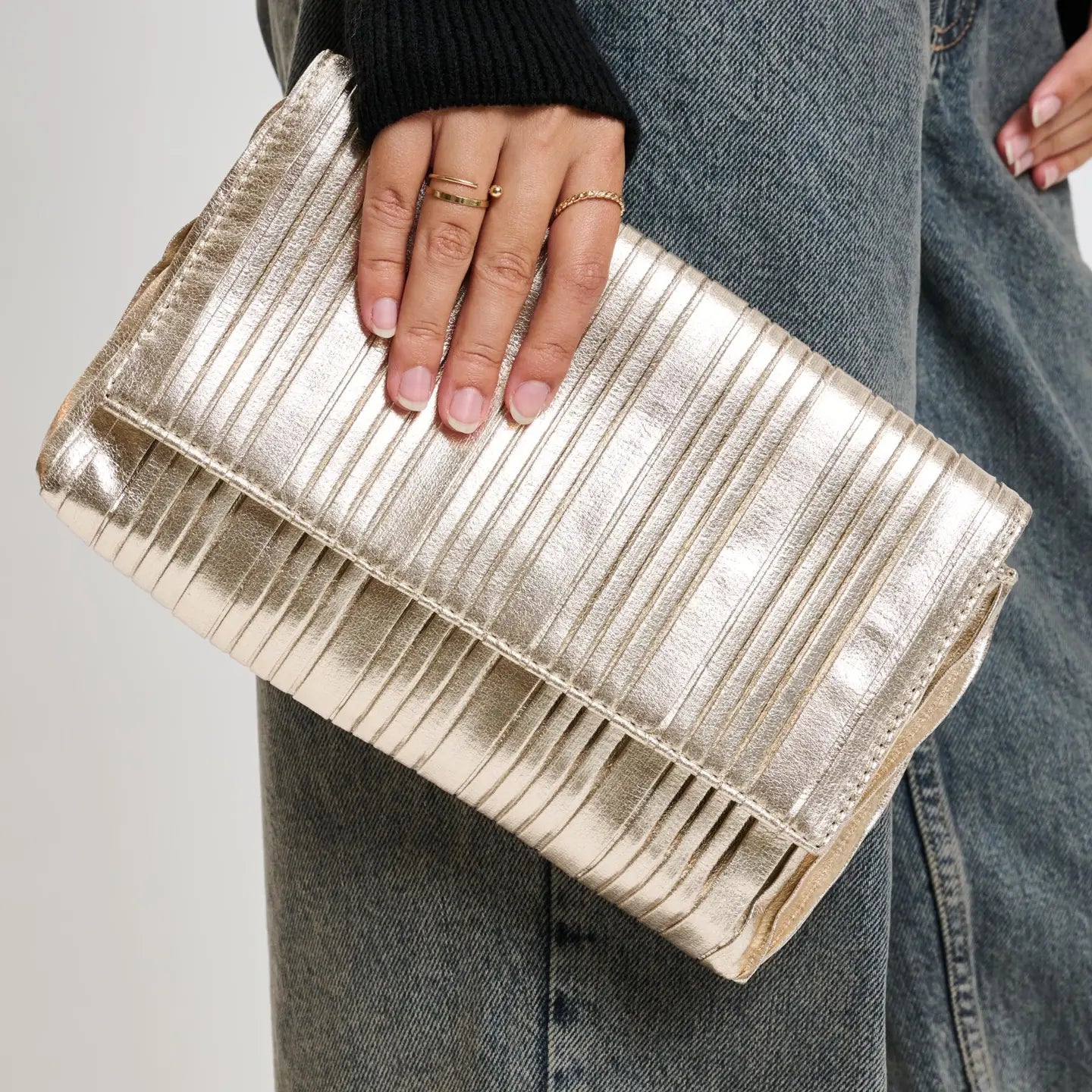 Esmerelda Clutch - Gold-130 ACCESSORIES-Moda Luxe-July & June Women's Fashion Boutique Located in San Antonio, Texas