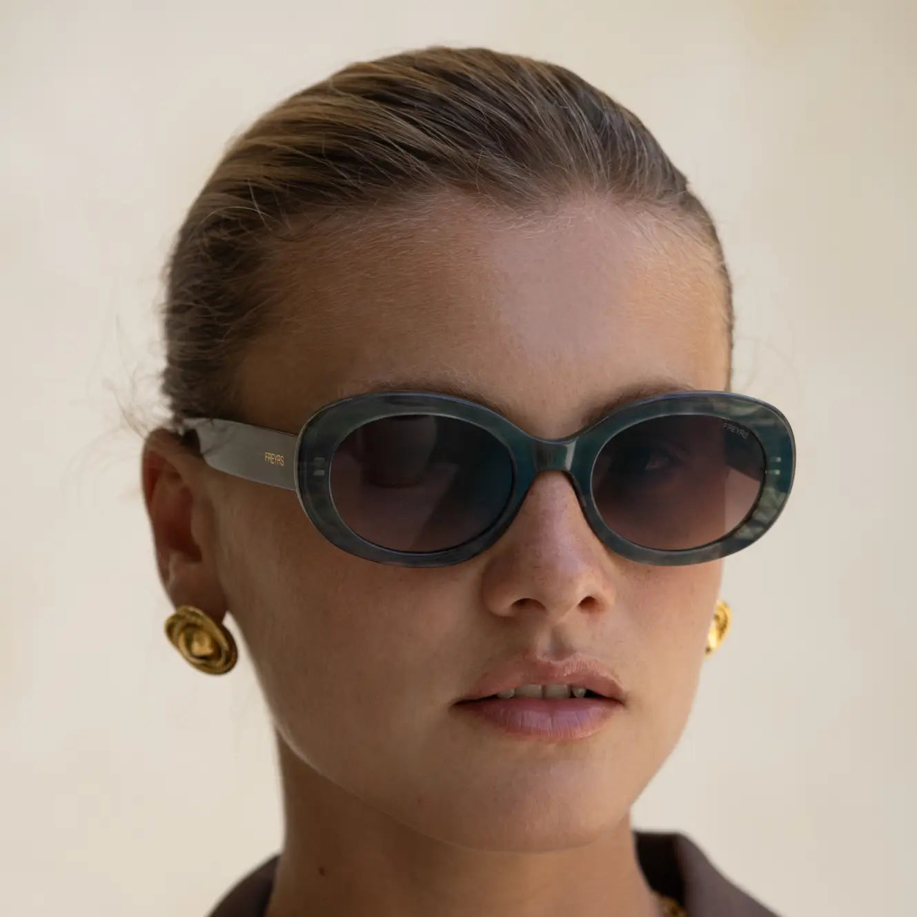 FREYRS - Aria Acetate Women's Oval Sunglasses - Emerald-130 Accessories-FREYRS-July & June Women's Fashion Boutique Located in San Antonio, Texas