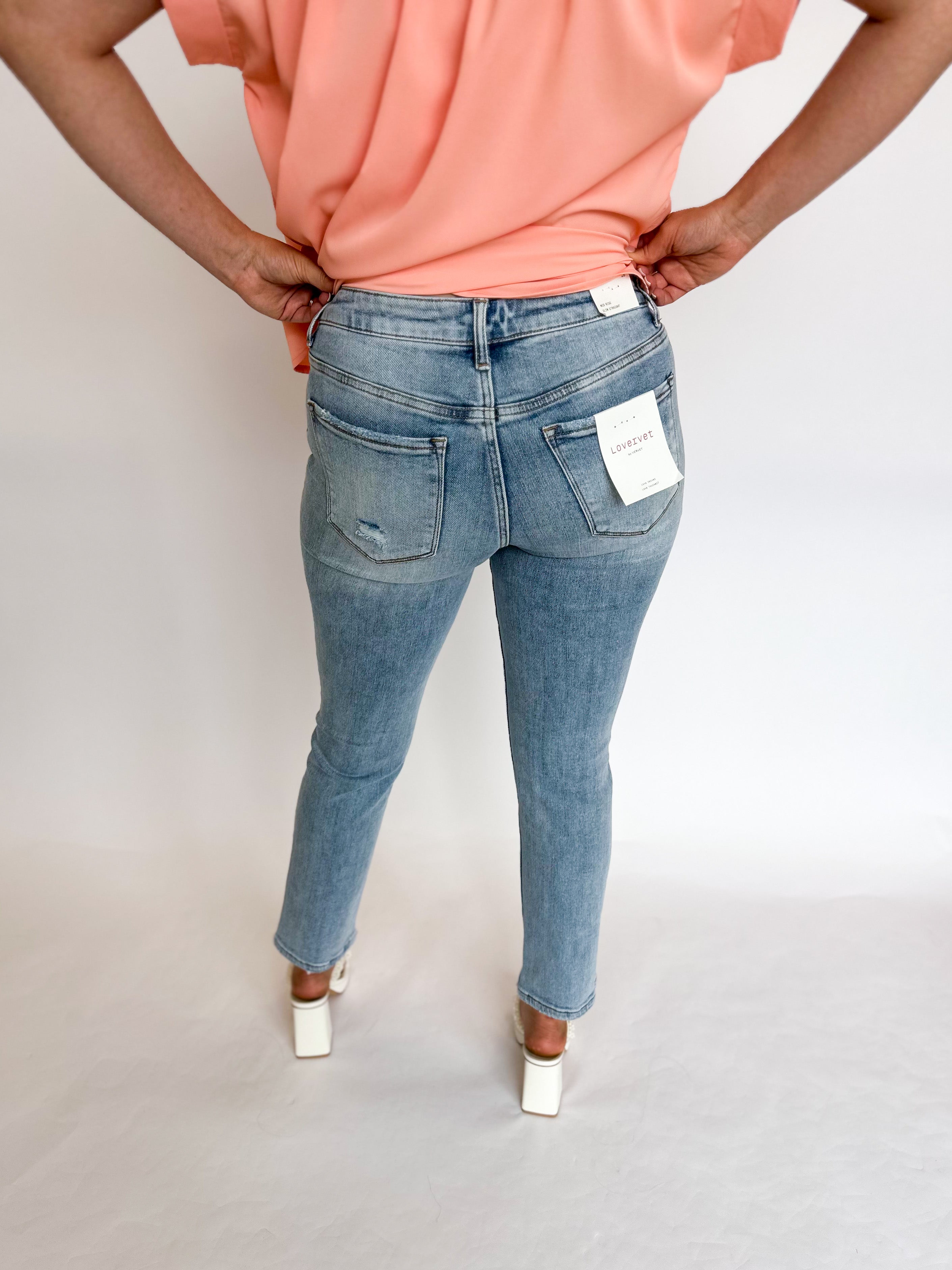 Vervet Light Wash Mid Rise Straight Leg Jeans - RESTOCK-400 Pants-VEVERT BY FLYING MONKEY-July & June Women's Boutique, Located in San Antonio, Texas
