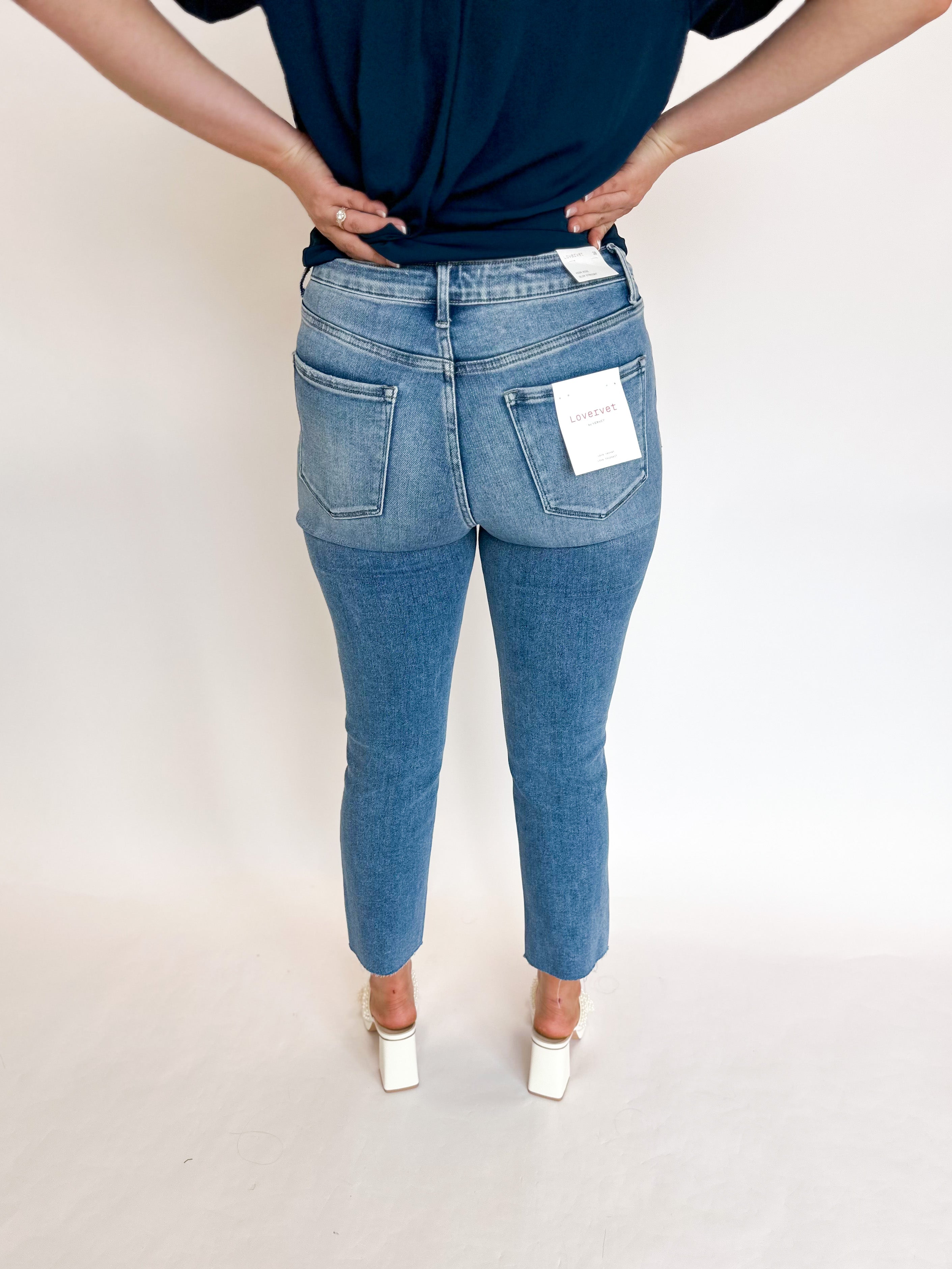 Vervet High Rise Slim Straight Leg Jeans- Restock-400 Pants-VEVERT BY FLYING MONKEY-July & June Women's Boutique, Located in San Antonio, Texas